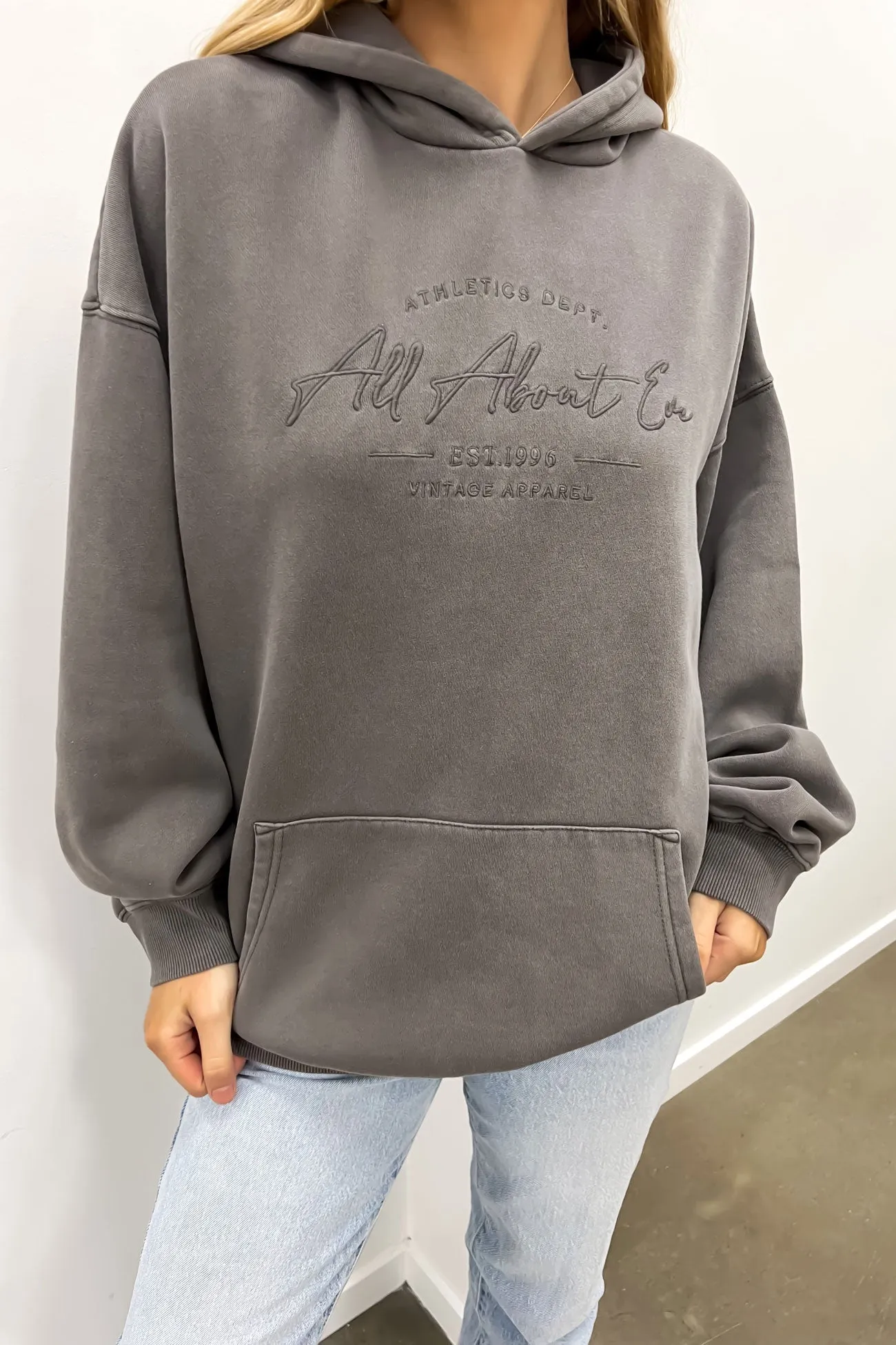 Classic Hoody Charcoal Minimal Aesthetic