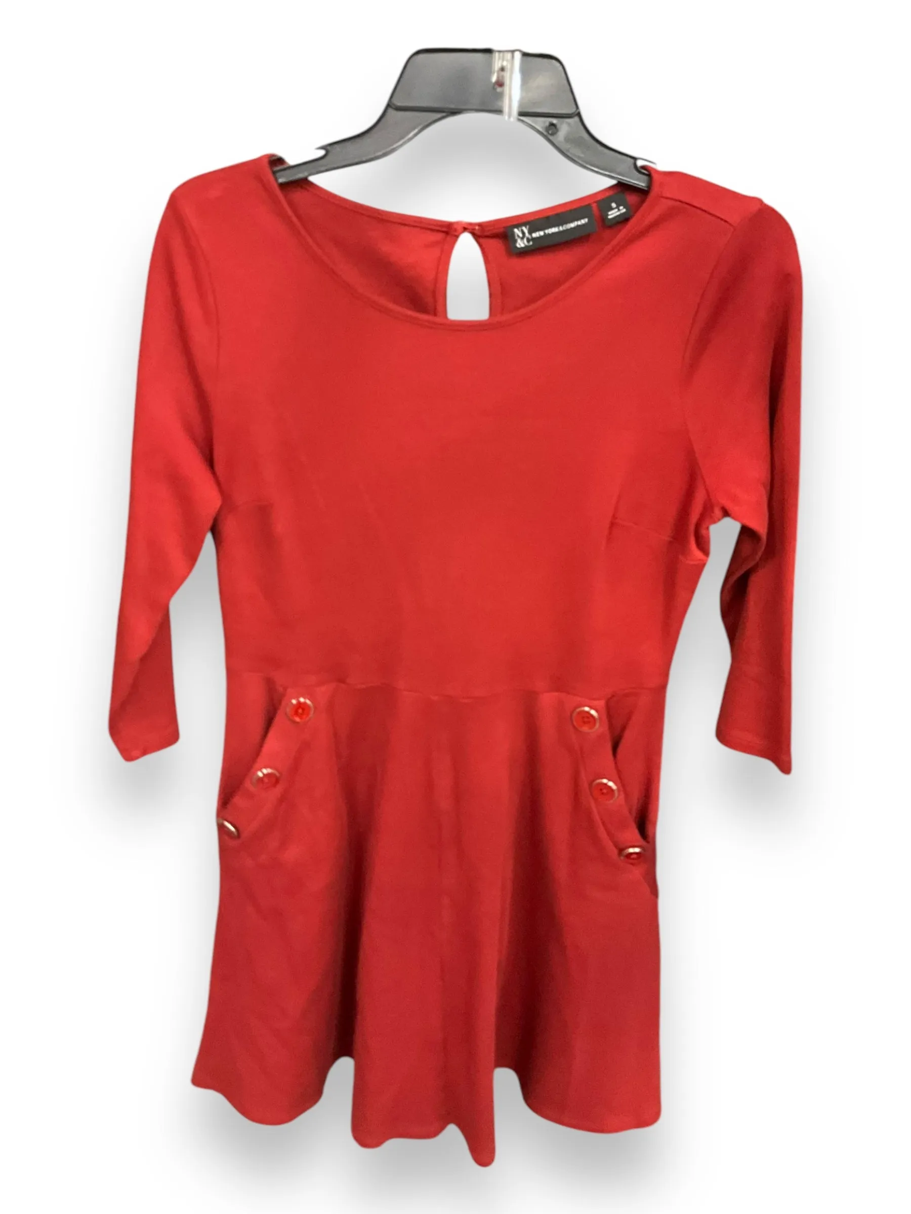 Sophisticated cocktail dress Mature Glam Dress Casual Short By New York And Co In Red, Size: S