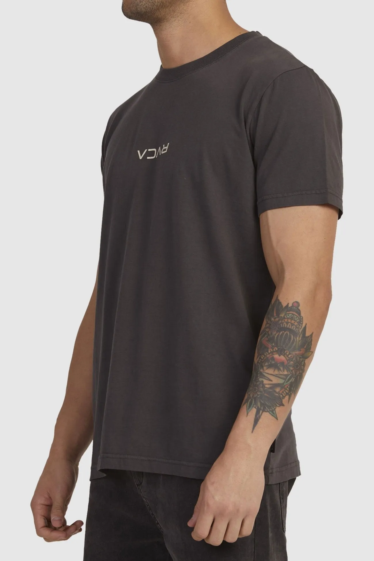 RVCA Mini Flipped Short Sleeve Tee Washed Black Soft and Lightweight Elegant and Relaxed