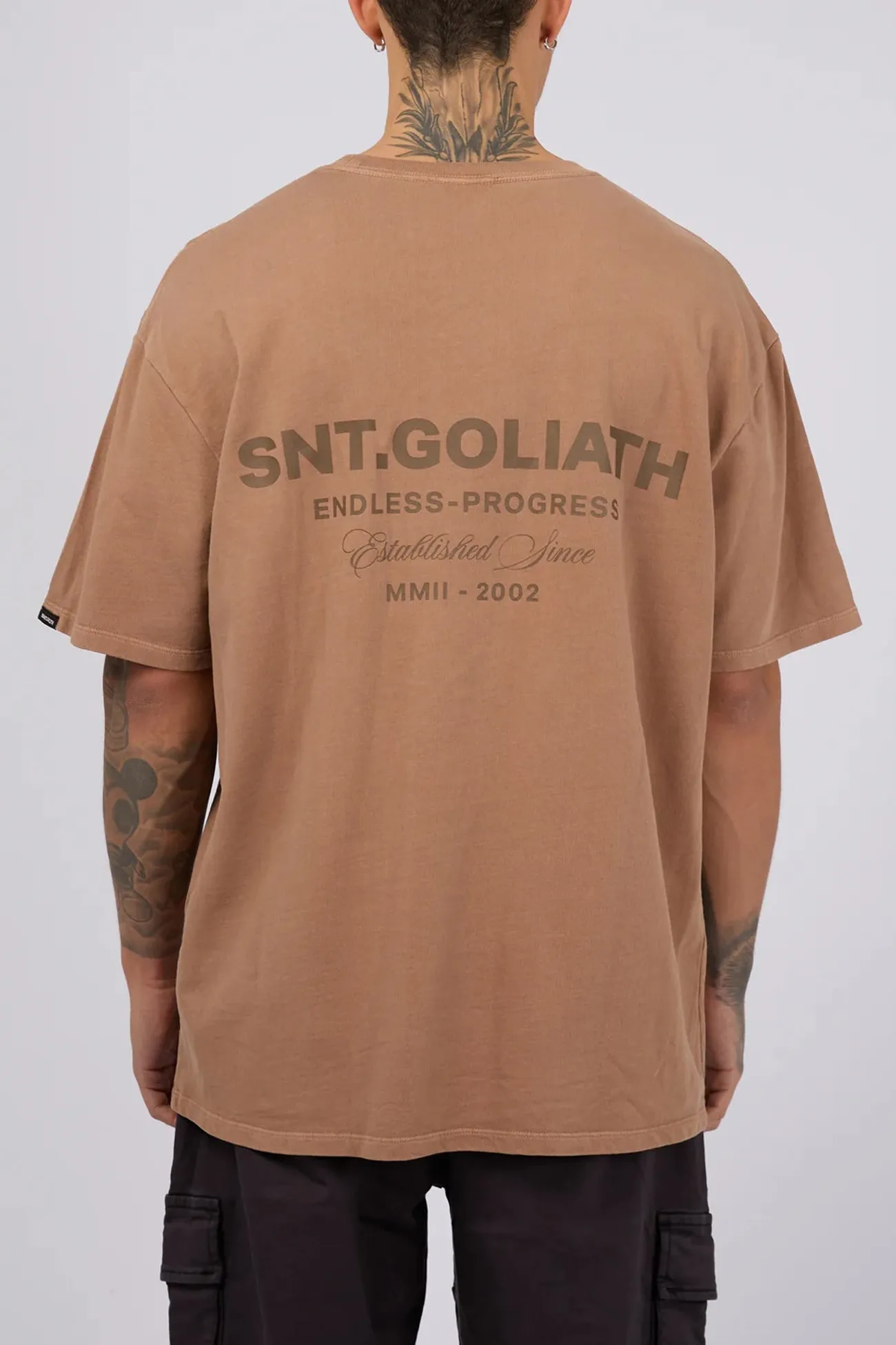 Endless Tee Dust Easy Look Sustainable Fibers
