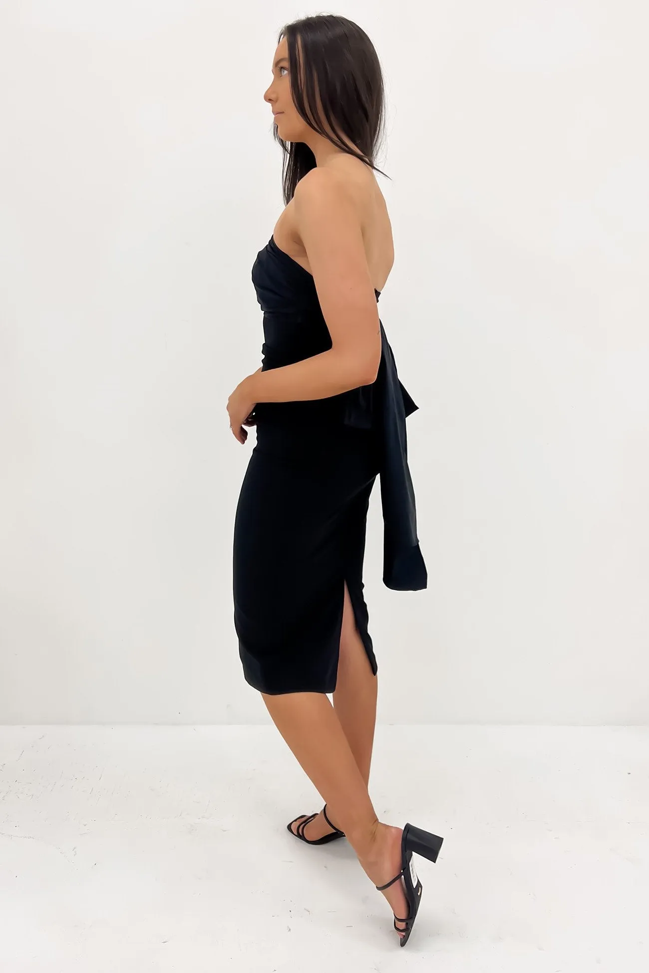 Warm Soft Wrinkle-Resistant Esmerelda Midi Dress Black