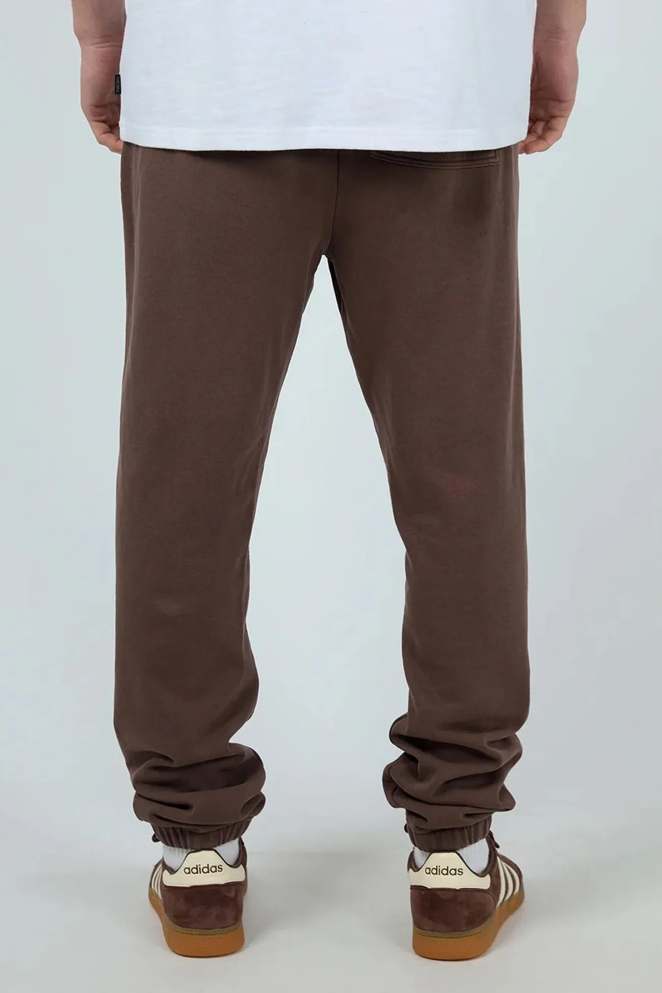All Day Fit Cozy and Relaxed Essential Theory Track Pant Chocolate