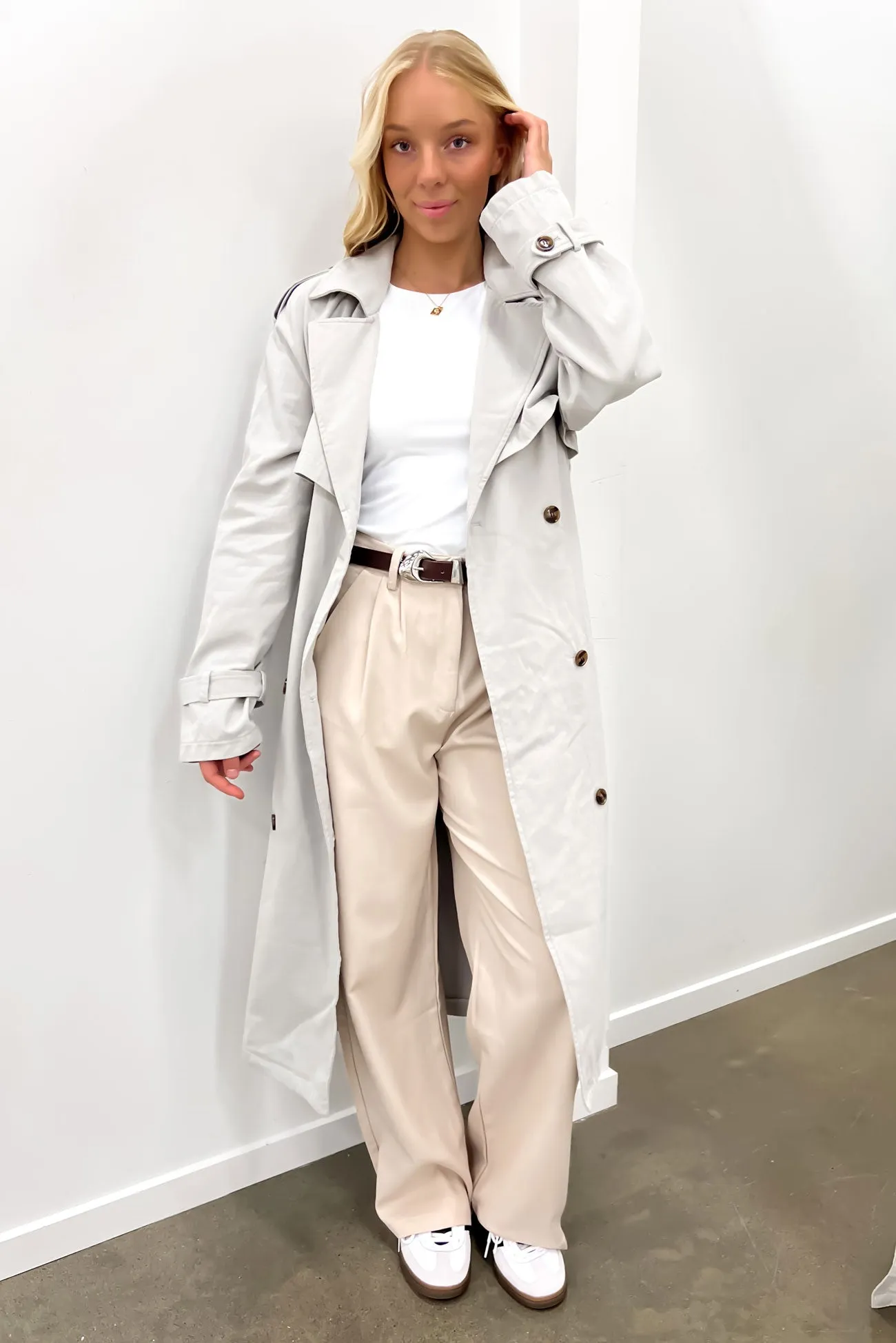 Hypoallergenic Fiber Filling Flexible Fit Wear Eve Trench Coat Grey