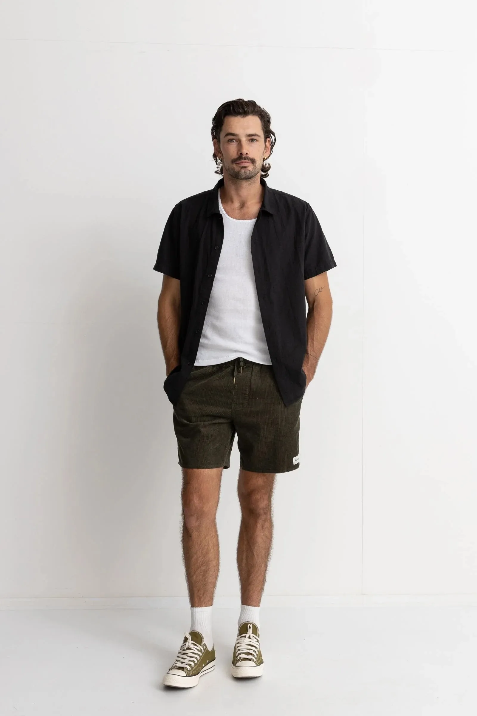 Classic Linen Short Sleeve Shirt Black checkered pattern Edgy style
