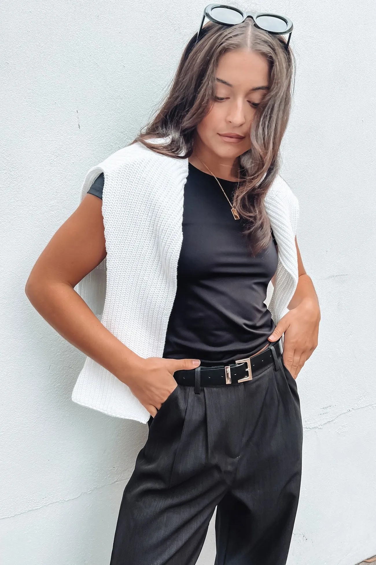 Alex Smooth Tee Black Seam Free Shoulders Breathable Cotton Fabric