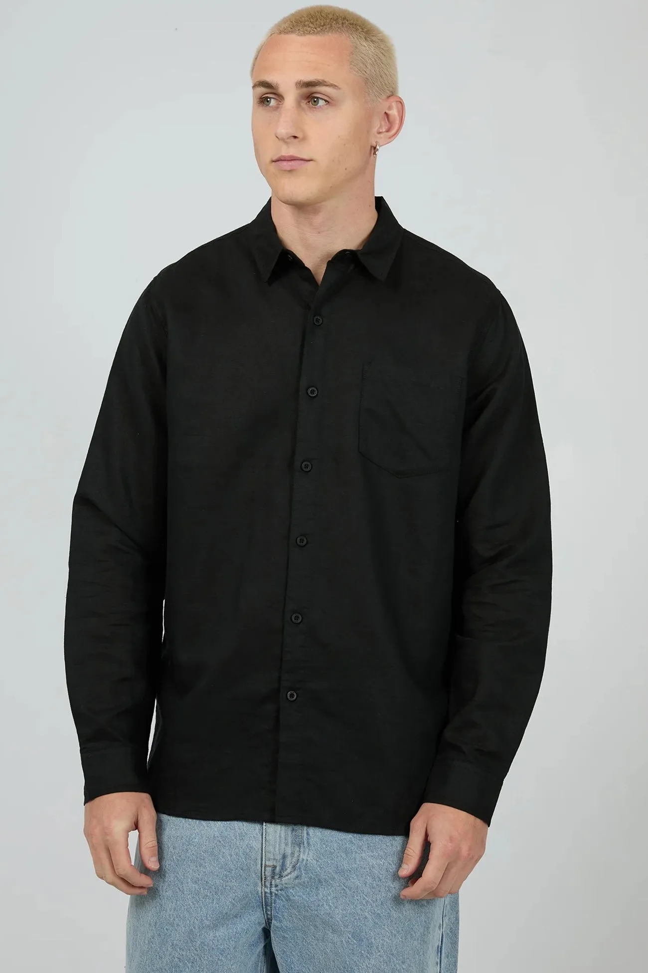 Tailored Fit Slim Silhouette Linen Long Sleeve Shirt II Black
