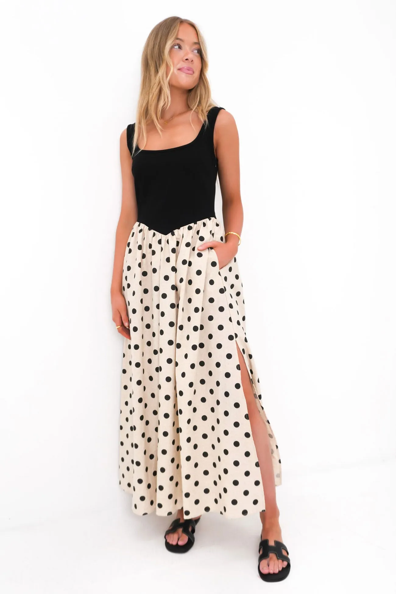 Comfy and Relaxed Fernley Maxi Dress Black Oat Dot