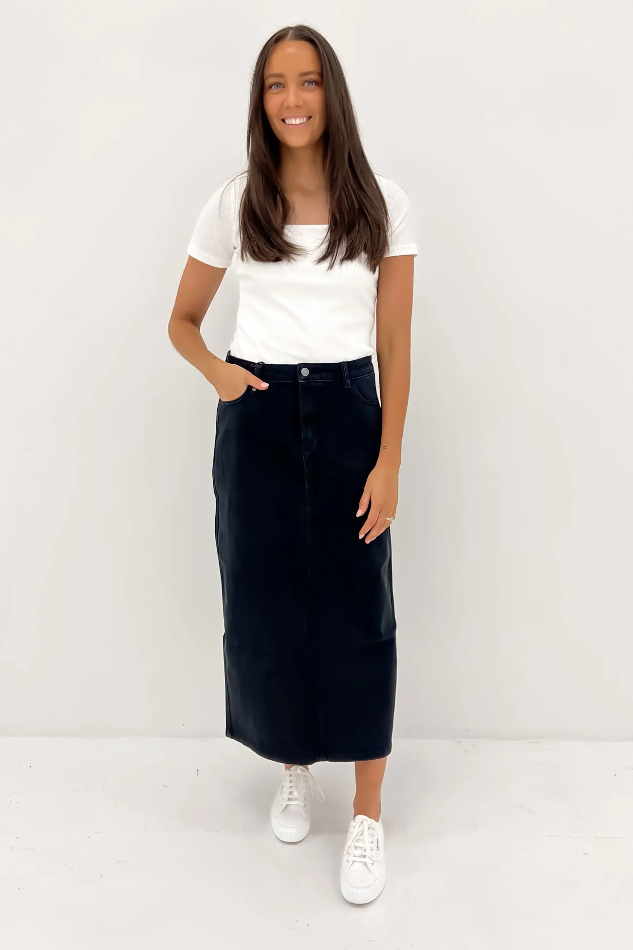 Artistic Influence Design innovation Frankie Skirt Dusk Black