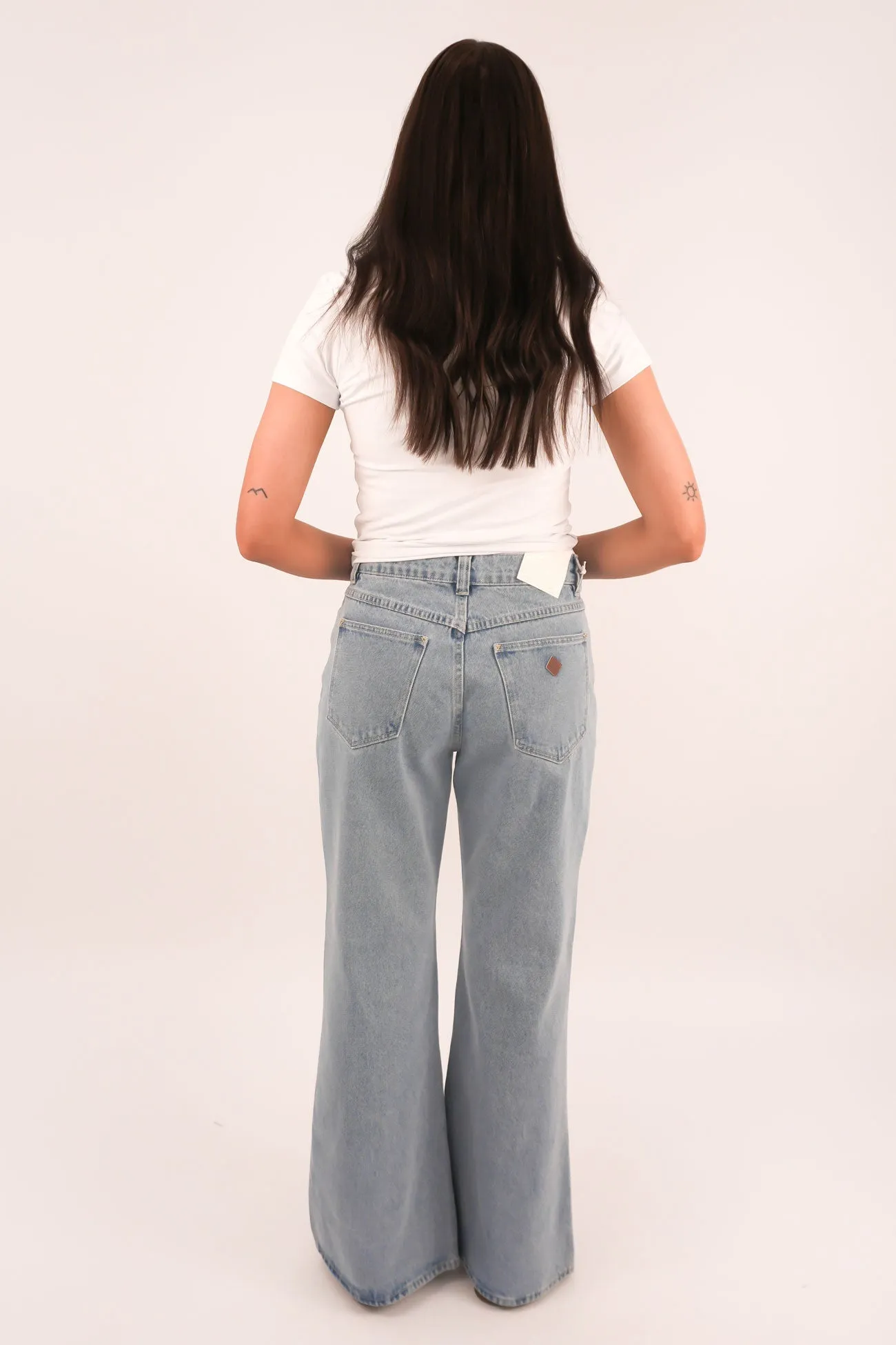 Artist Vibe Weekend Warrior Gym Ready Pre Washed Denim A 95 Baggy Flare Jean Paris