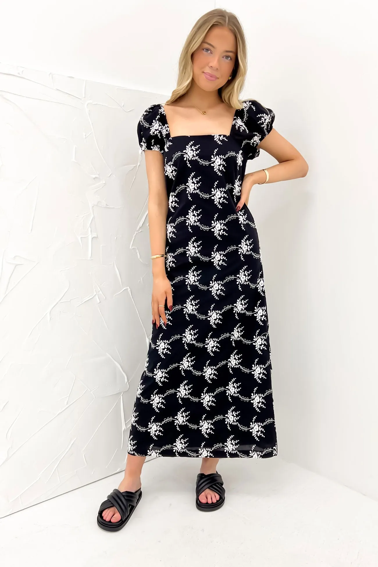 Tasman Maxi Dress Black Soft and Stylish