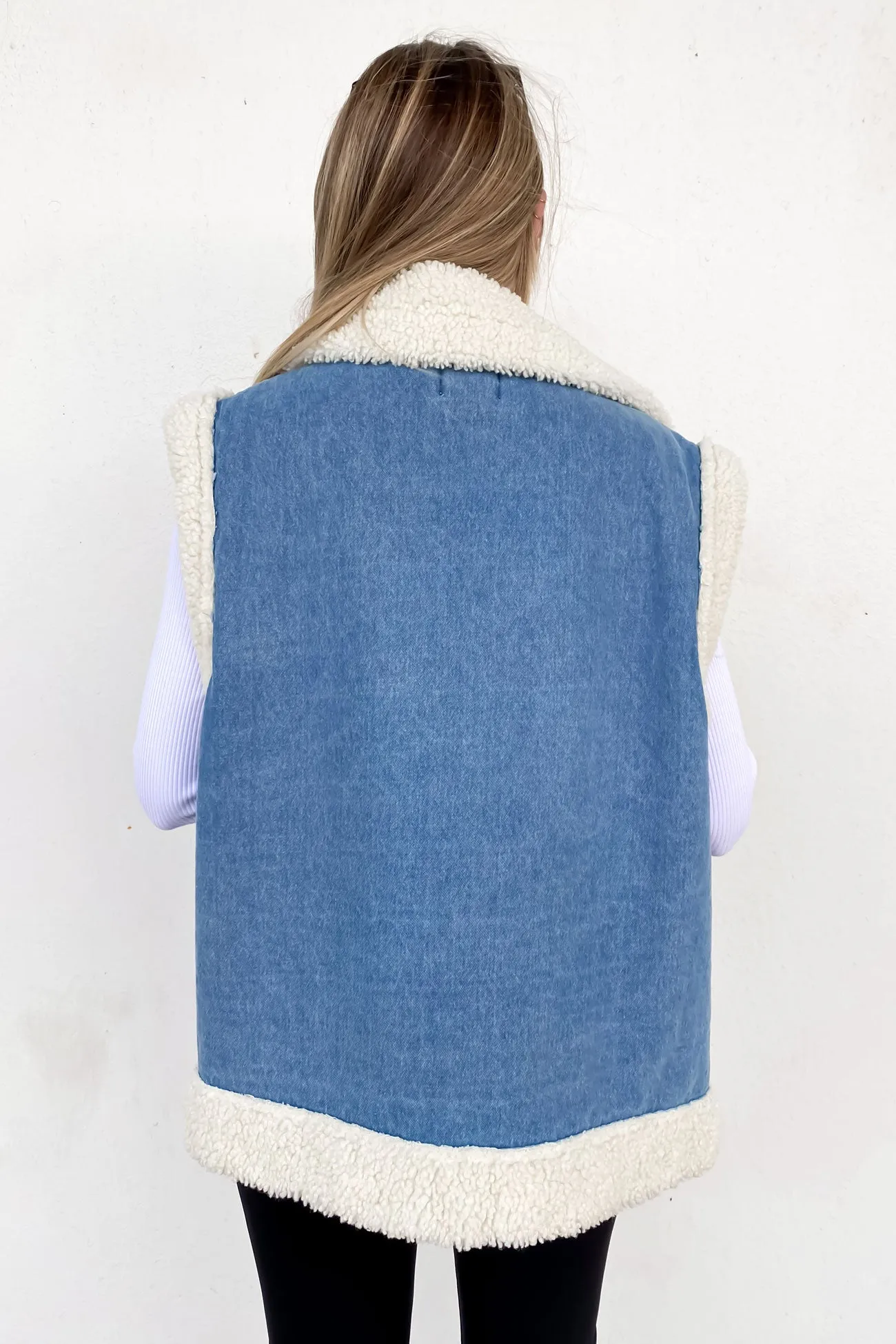 Izzy Denim Sherpa Vest Blue Weatherproof Zippers Versatile Fit Layer