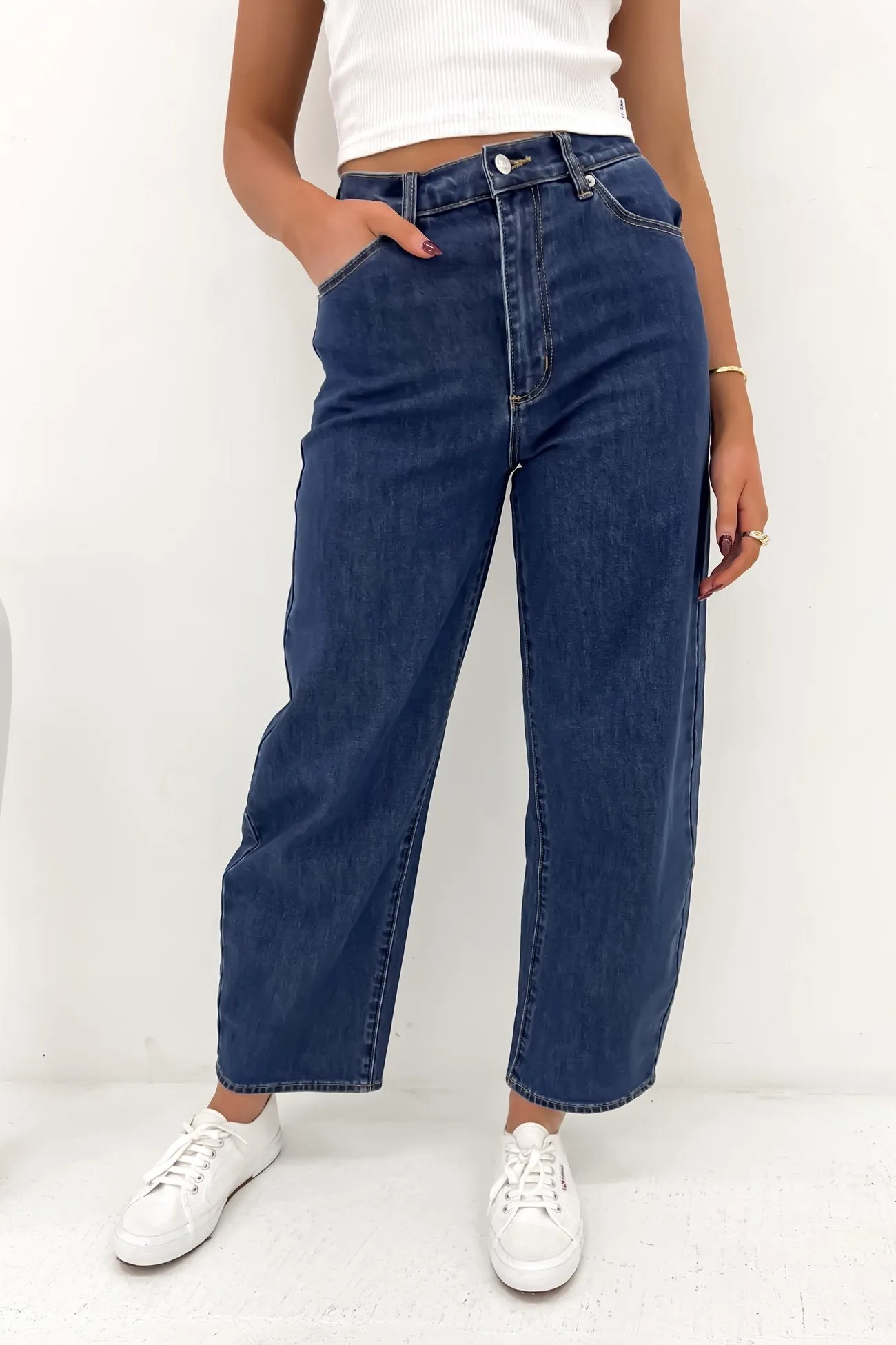 Gigi Barrel Jean Forever Blue Streetwear Mood