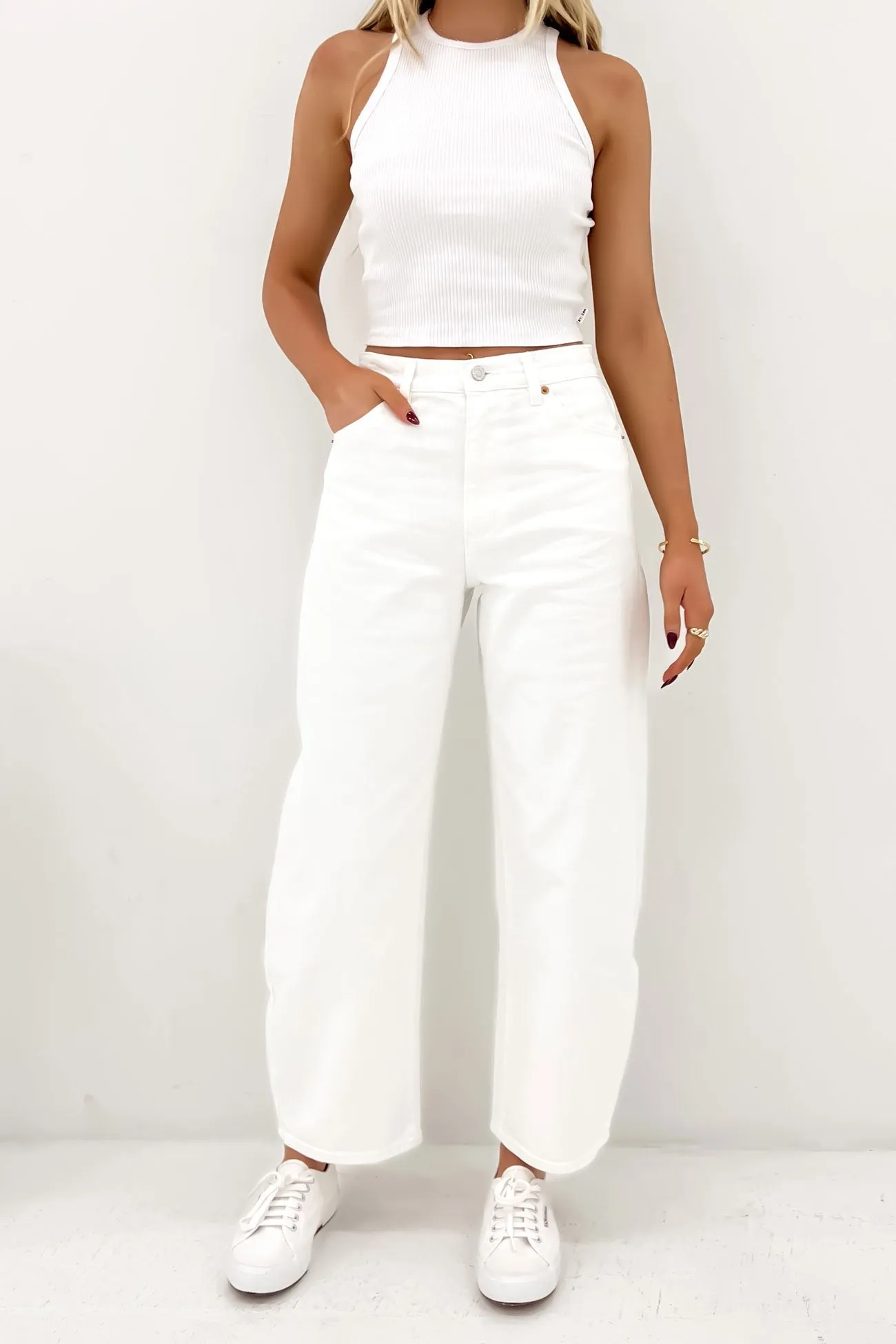 Gigi Barrel Jean Vintage White Flexible Waistband