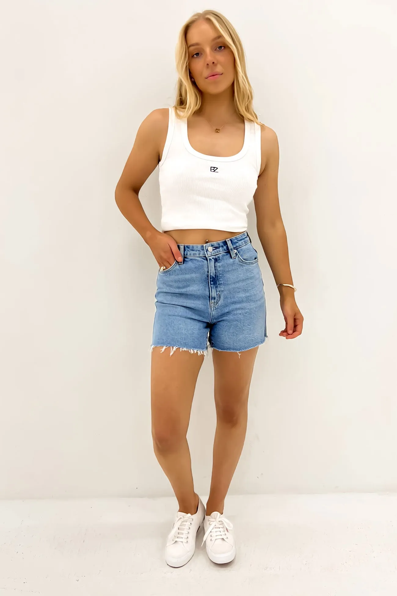 Girlfriend Short Blue Milieu Active Design