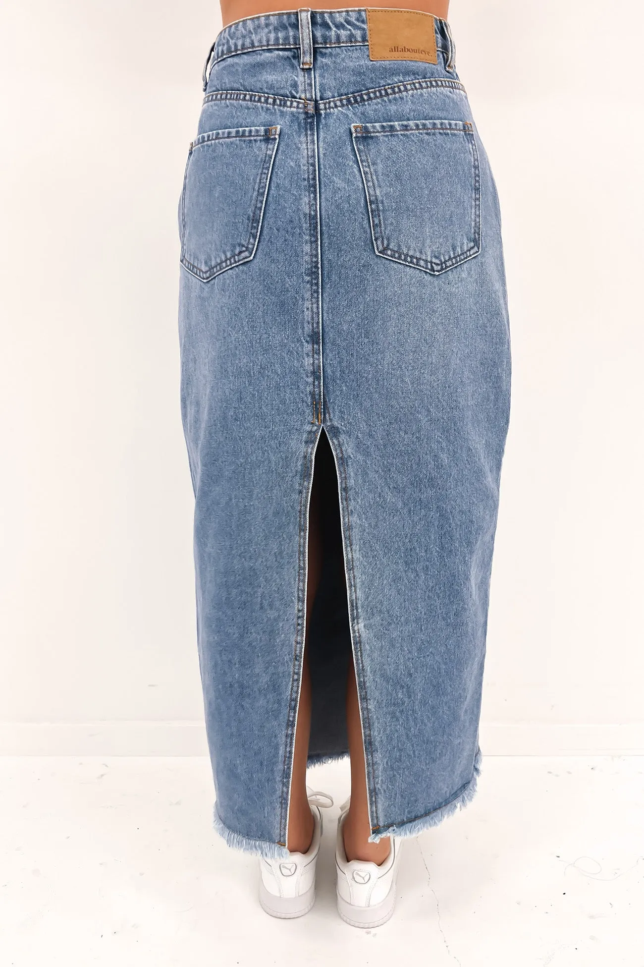 Layered Structure Ray Maxi Skirt Light Blue