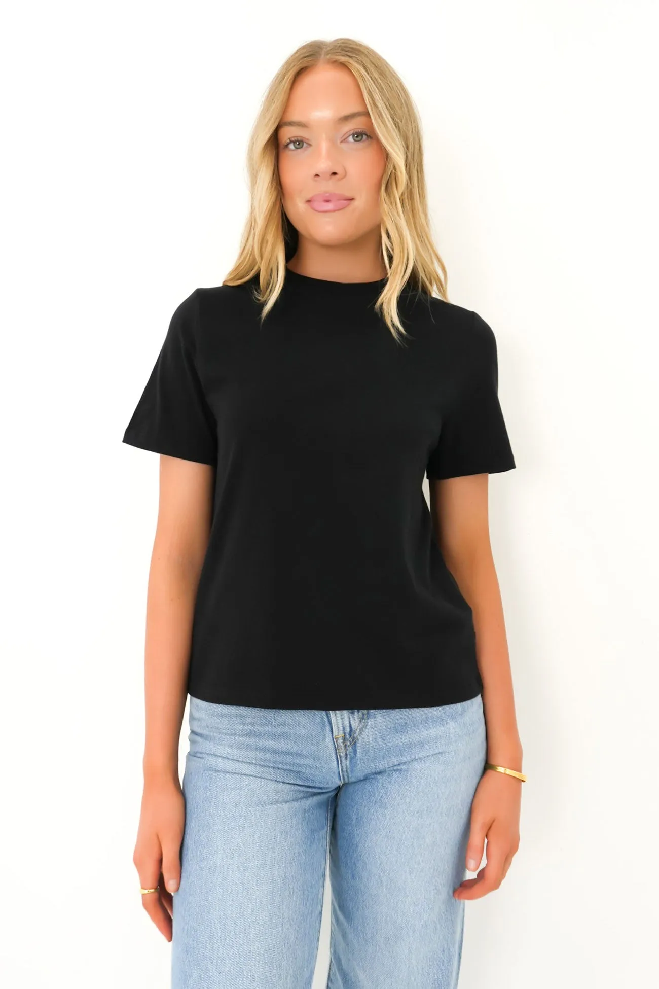 High Density Weave Relaxed Comfort Fit Go To Tee Black