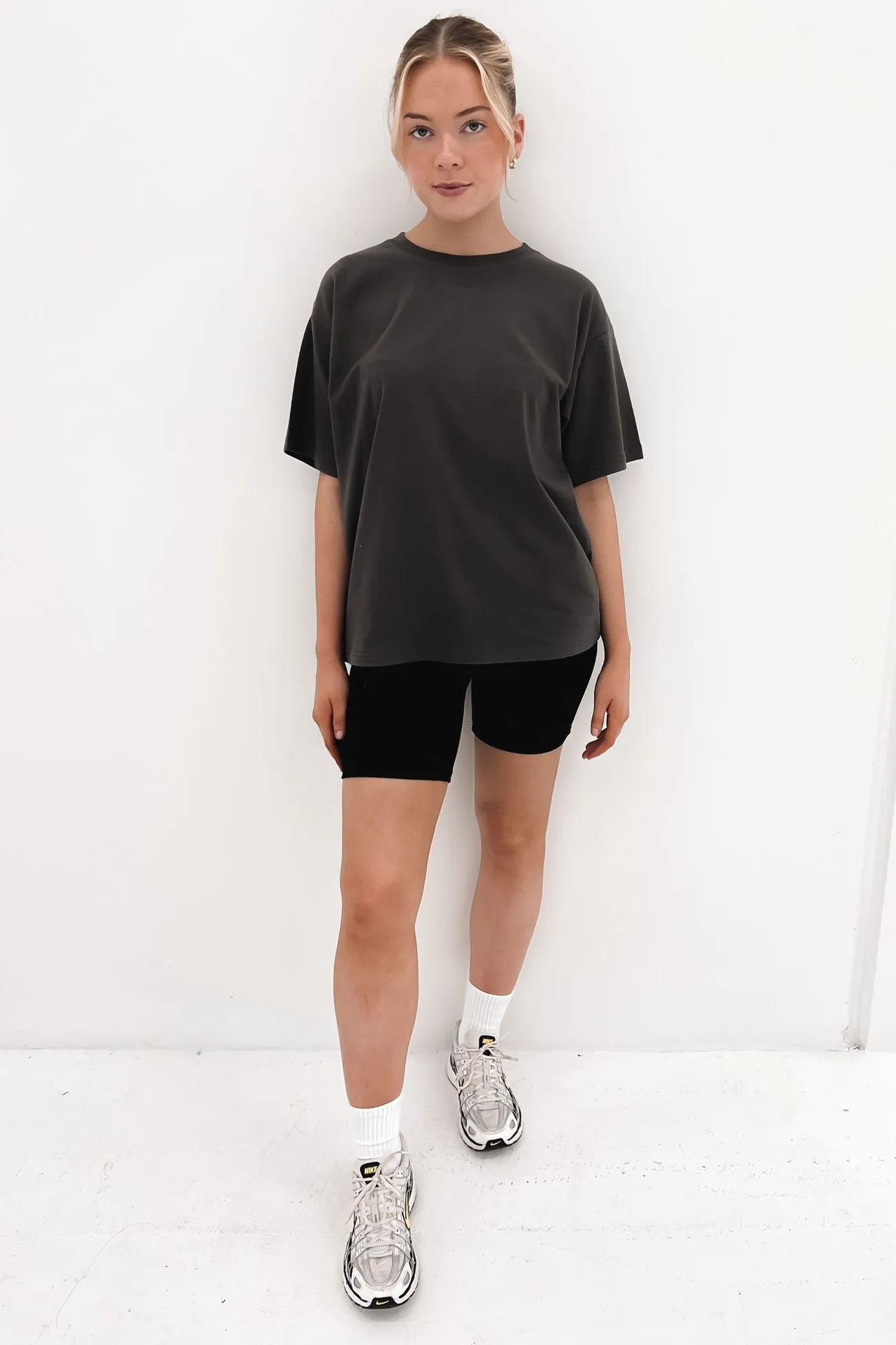 Reinforced Hems Seasonal Must-Have Koa Oversized Tee Charcoal