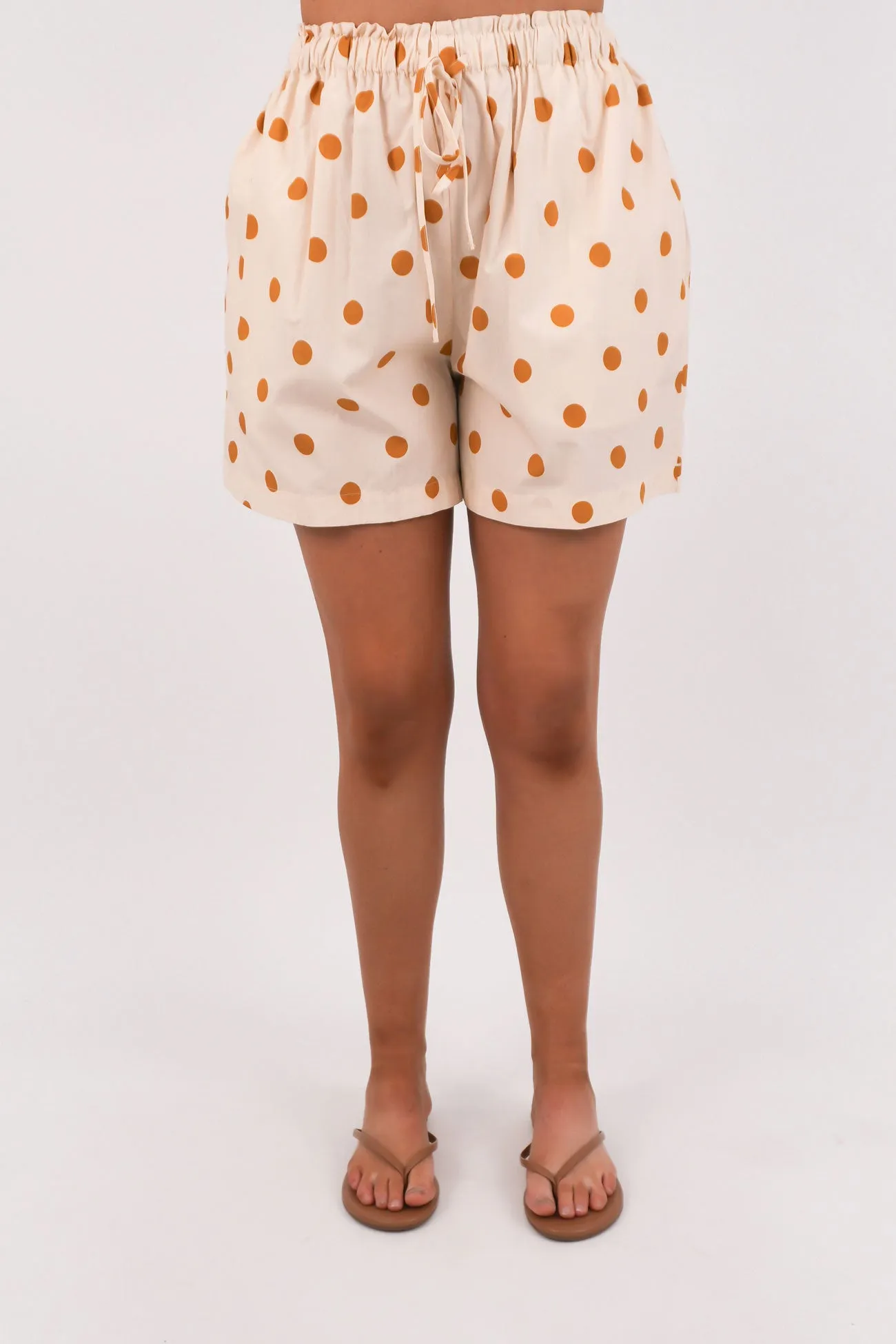 Anti Static Technology Running Gear Quinn Short Mustard Spot