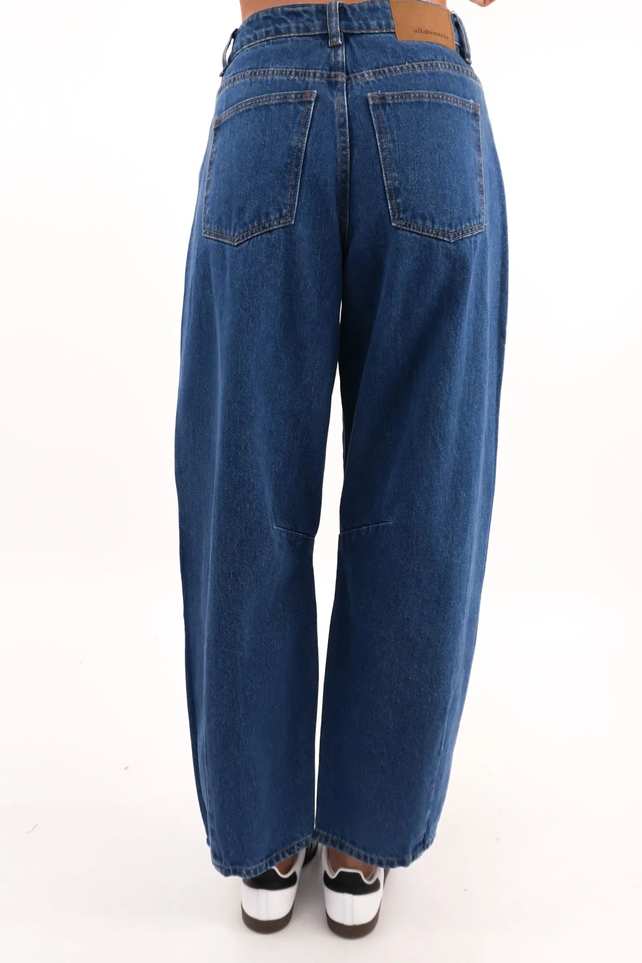 Hallie Barrel Leg Jean Denim Comfort Wear Casual Staple