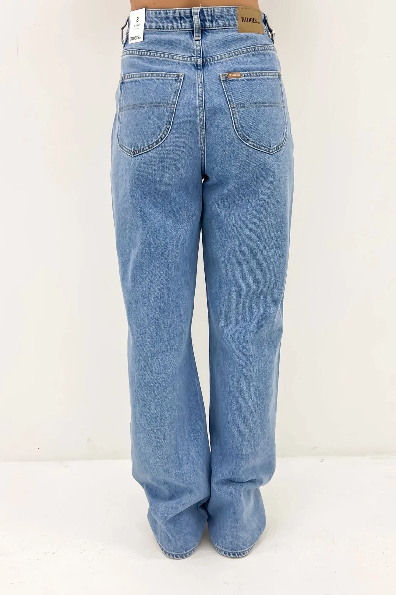 Hi Baggy Jean Tranquility Blue Weekend Warrior Creative Look Modern Everyday Fashion