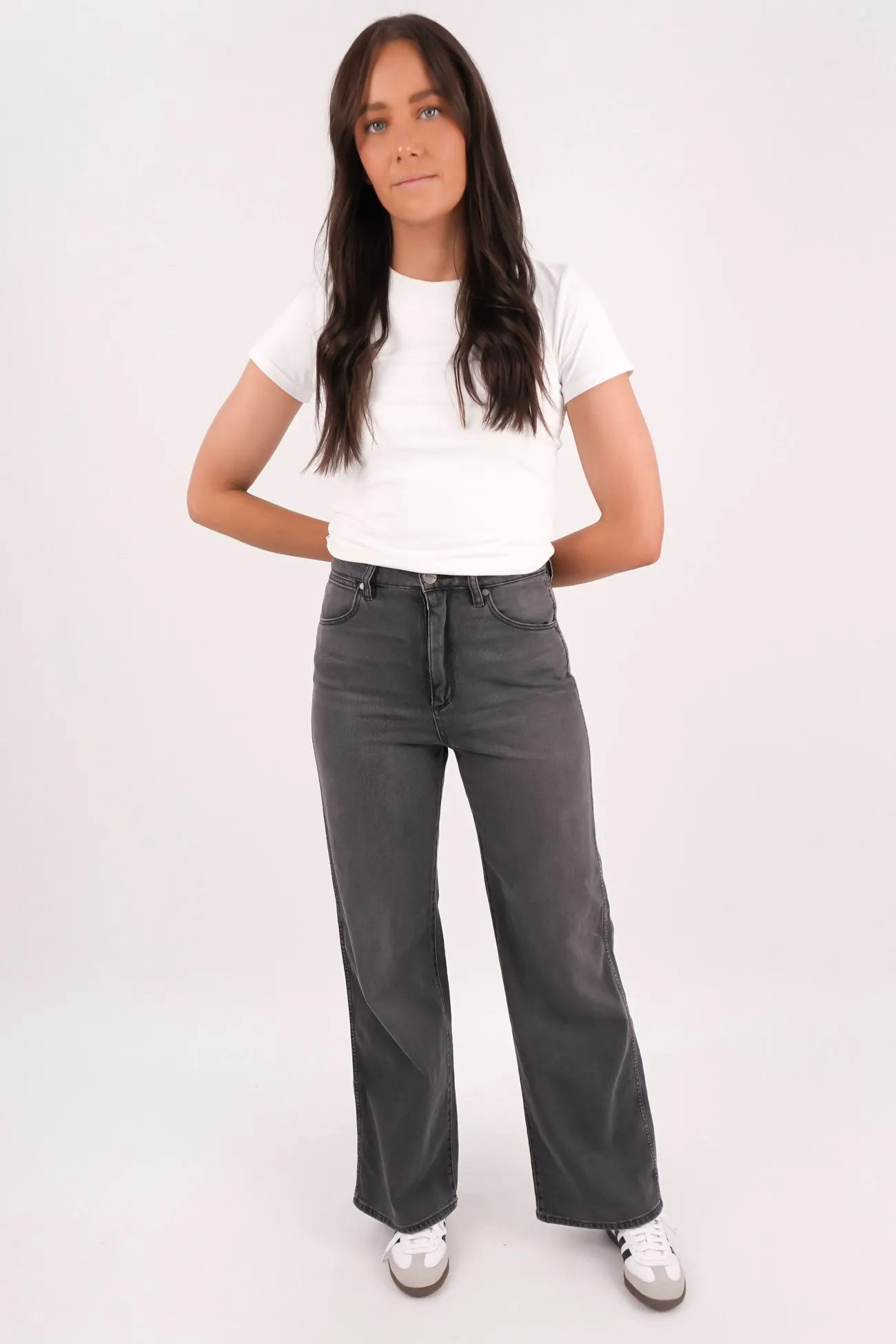 Hi Bells Jean Highway Black Acid Wash Effect Sustainable Weekend Getaway