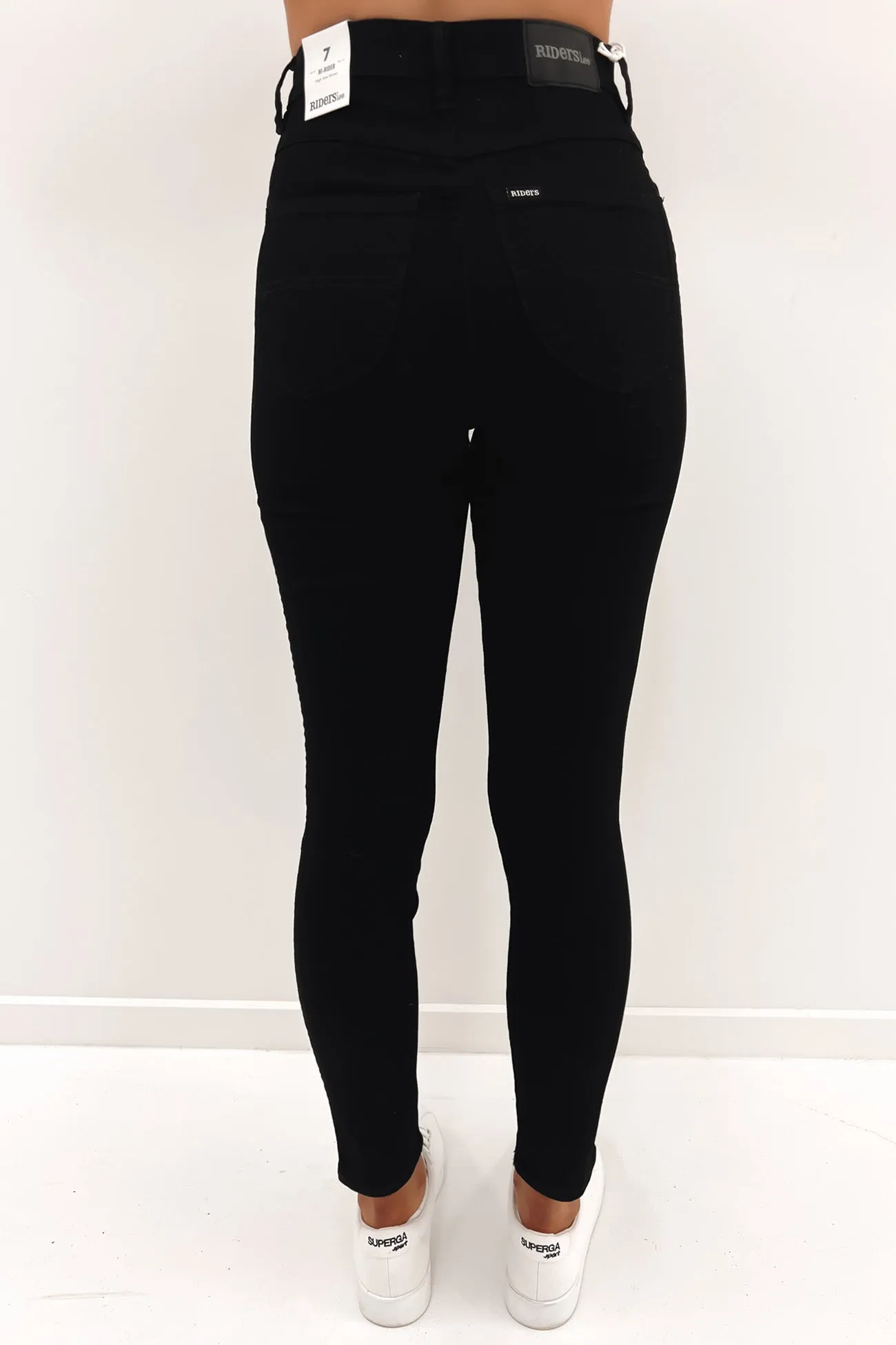 Subtle Look Hi Rider Jean Ex Black