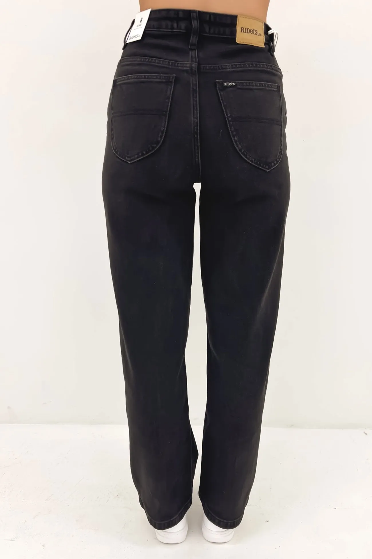 Hi Wide Leg Jean Vintage Black Go To Outfit