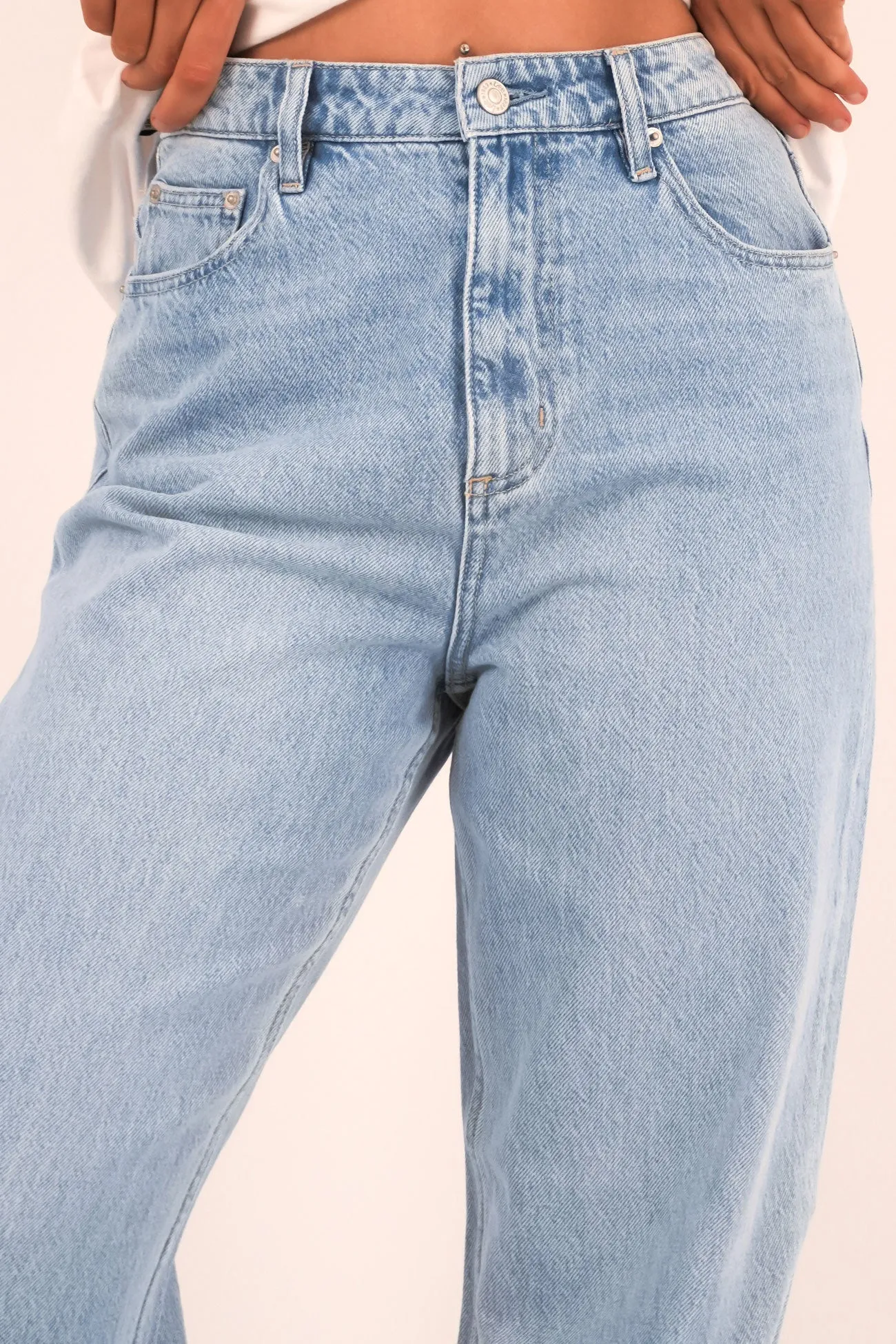 High Baggy Jean Horizon Blue Petite Stretch Fabric
