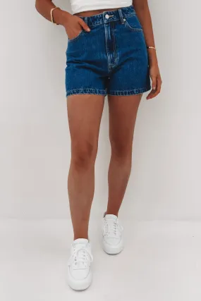 Go Casual Soft Touch High Relaxed Short Blue Quarter