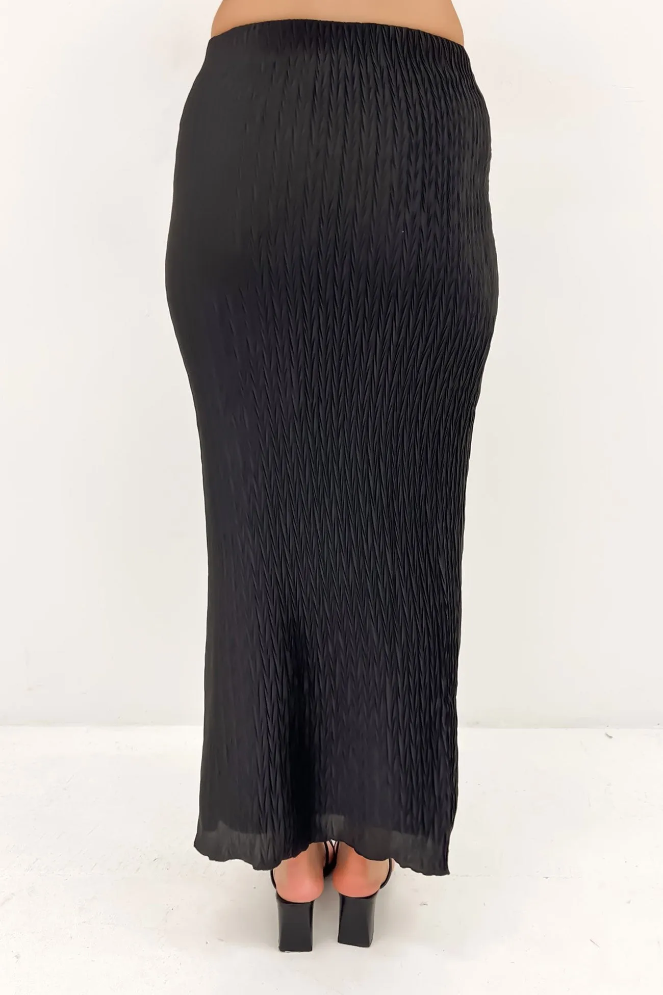 Crochet Style Glossy Texture Maxinne Maxi Skirt Black