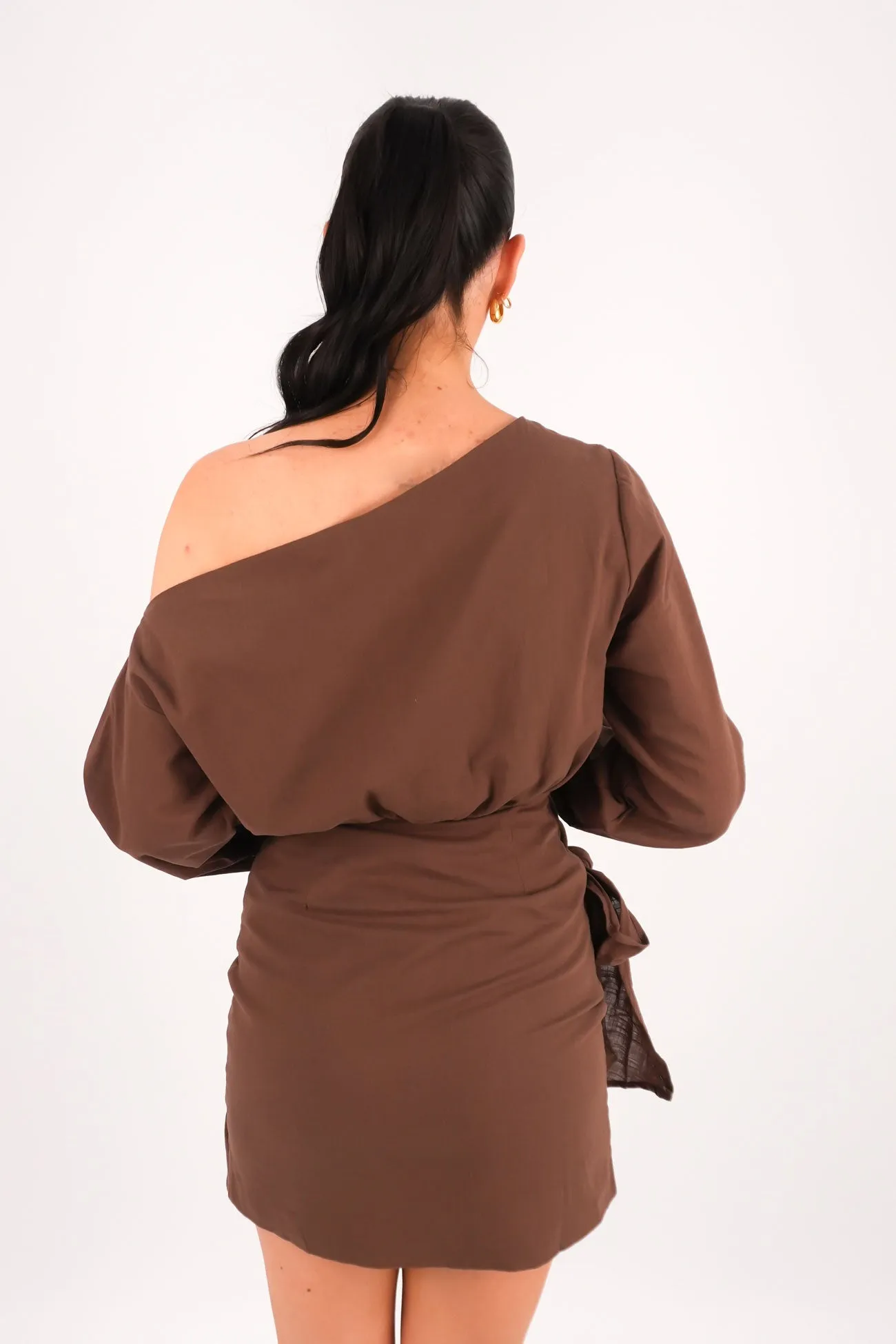 Wrinkle-Resistant Oscar Mini Dress Choc
