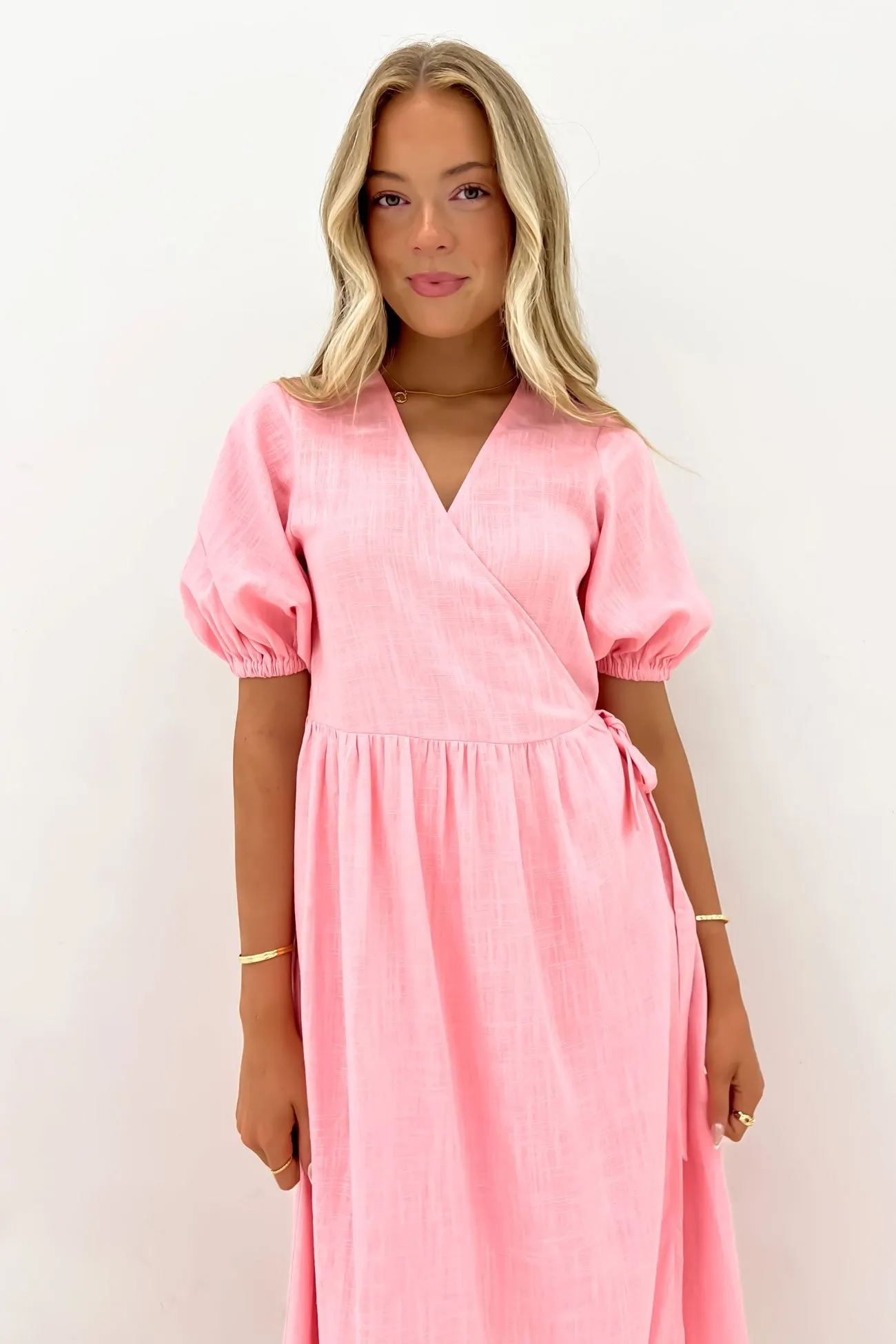 Lightweight-Layer Issy Maxi Dress Pink