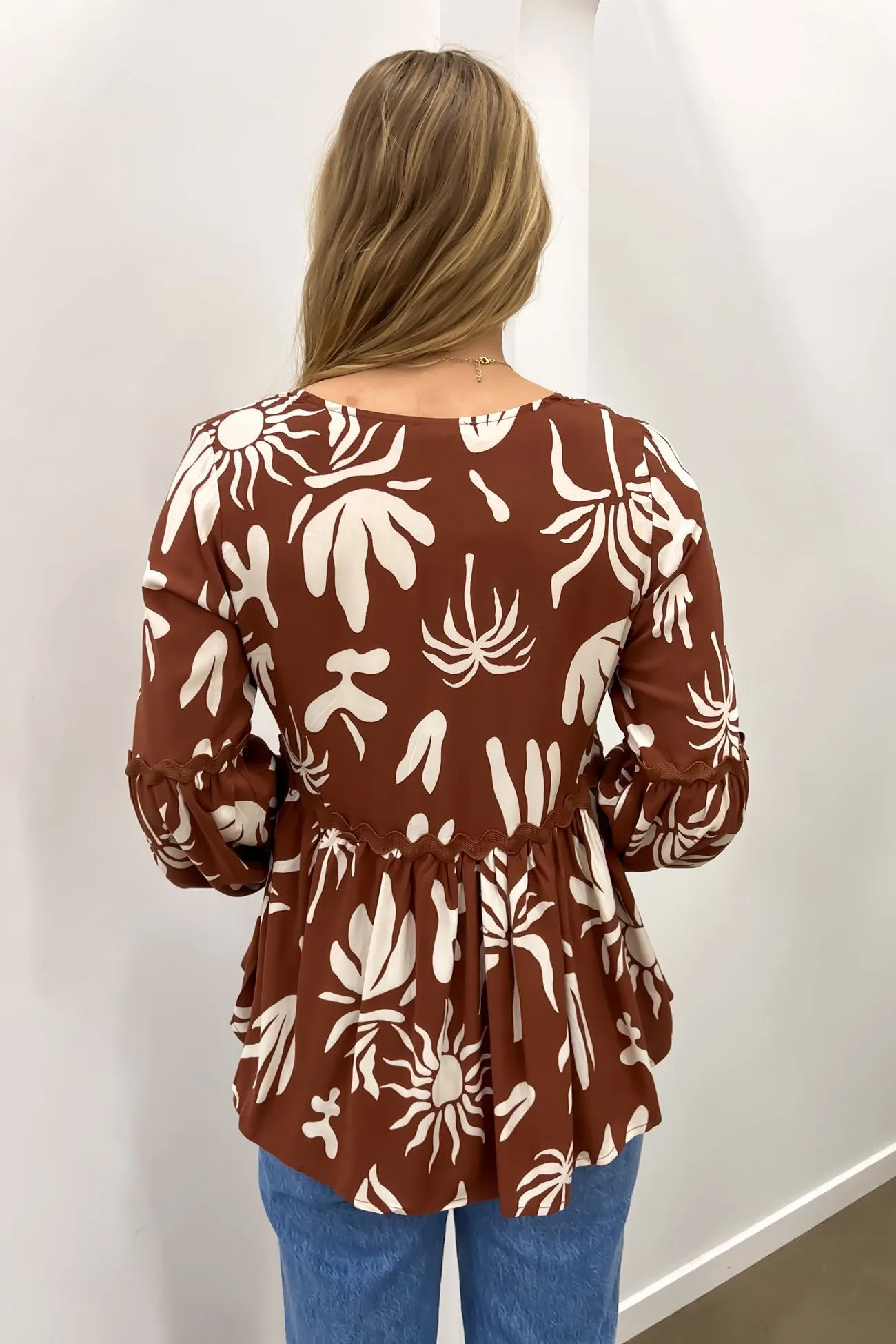 Sports Wear Jacqui Top Chocolate Phoenix Sun