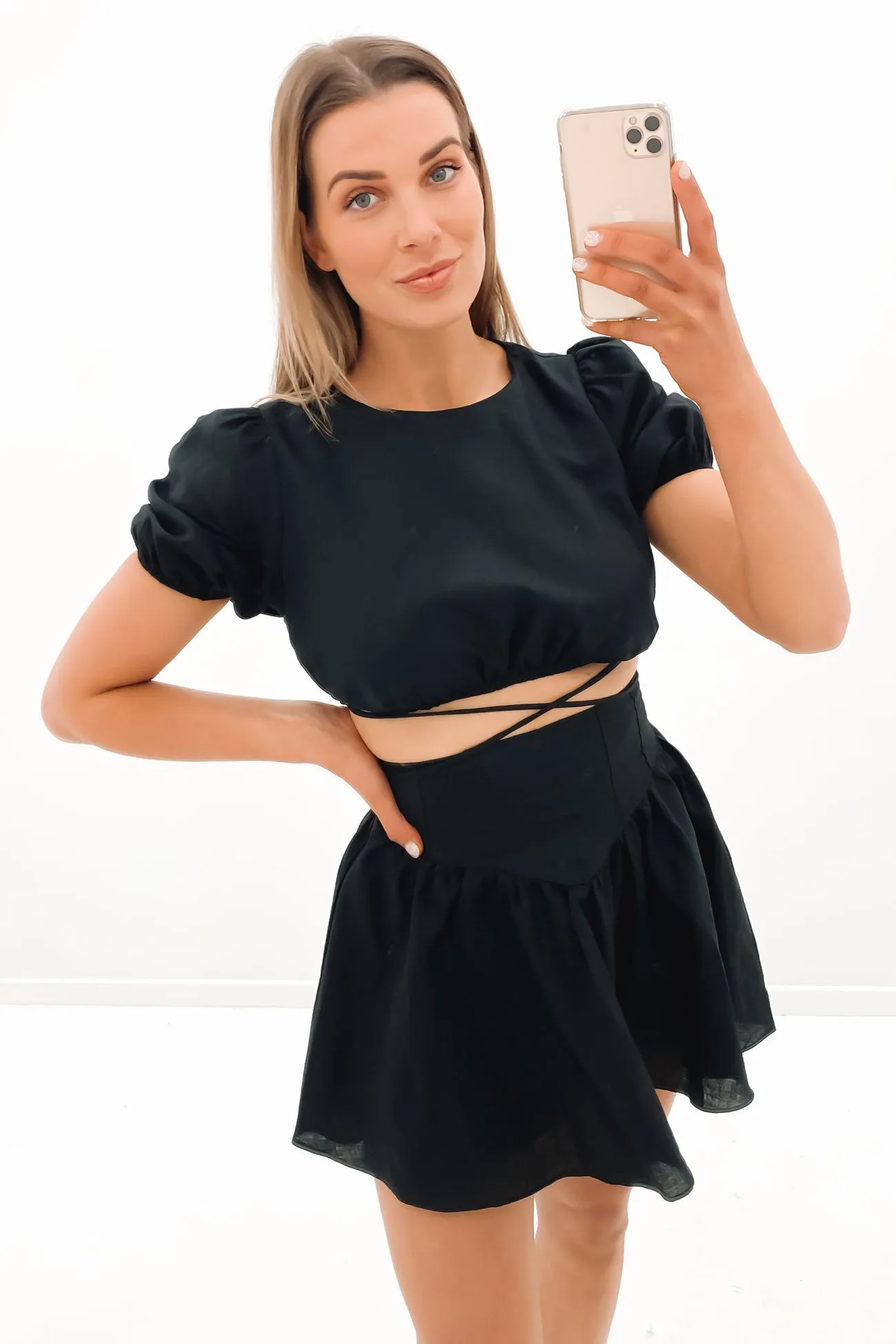Jaelynn Mini Dress Black Fashion-forward day dress Front-Zip