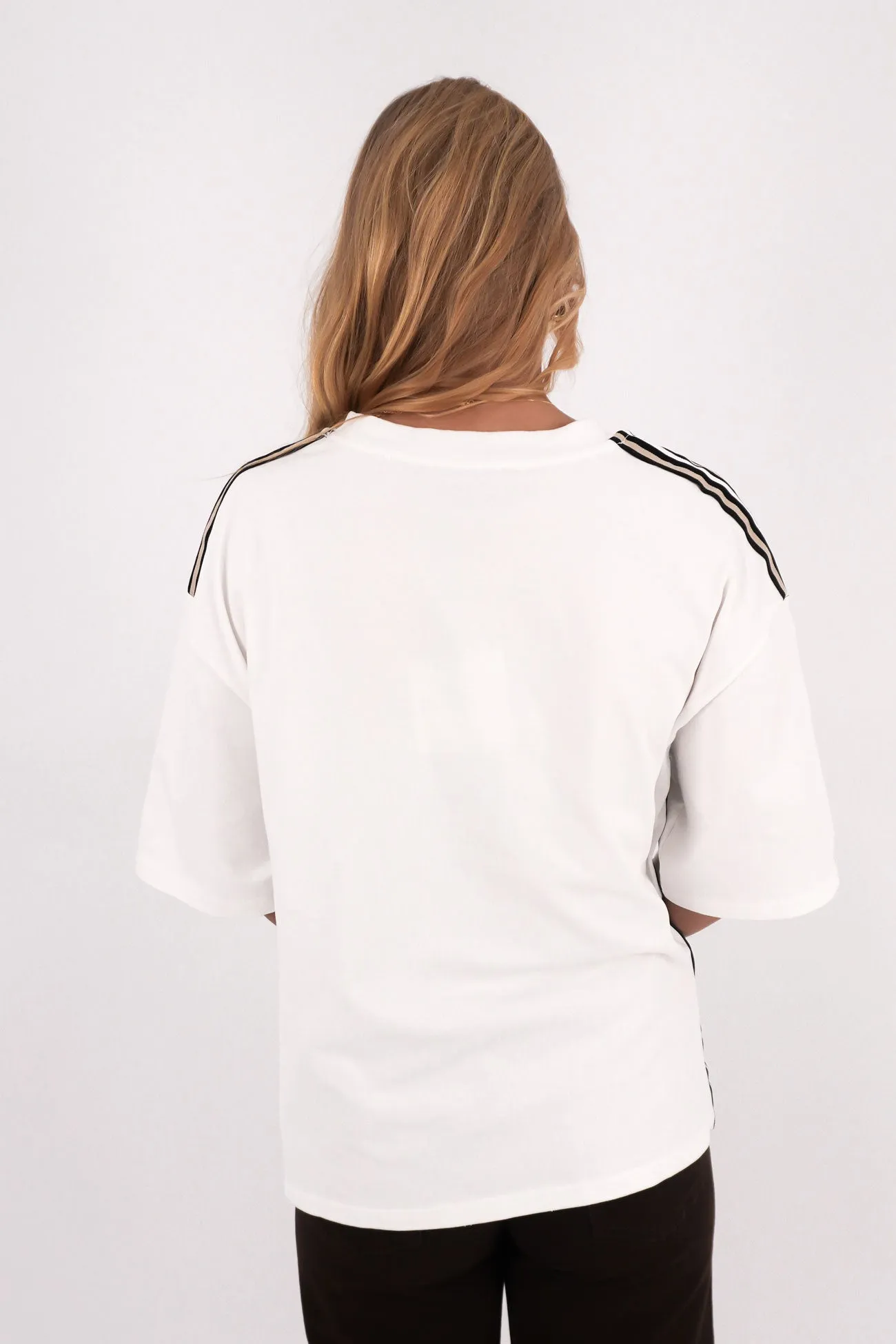 Jagger Tee White Spandex Enhanced Elasticity Weekend Style Trend