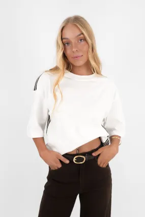 Jagger Tee White Casual Chic Fade Resistant Print