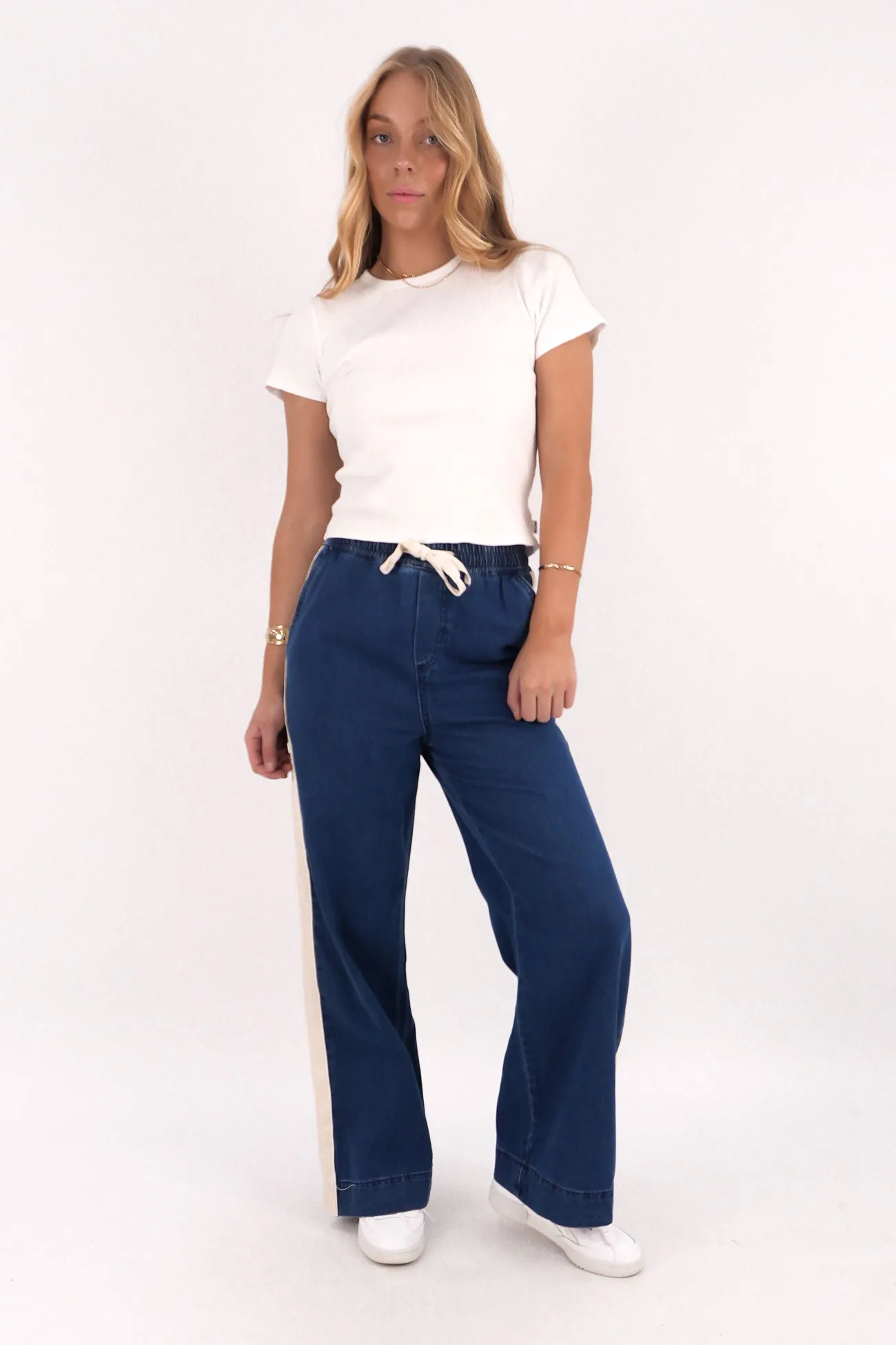 Low Bulk Design Adjustable Drawcord Jett Denim Pant Blue