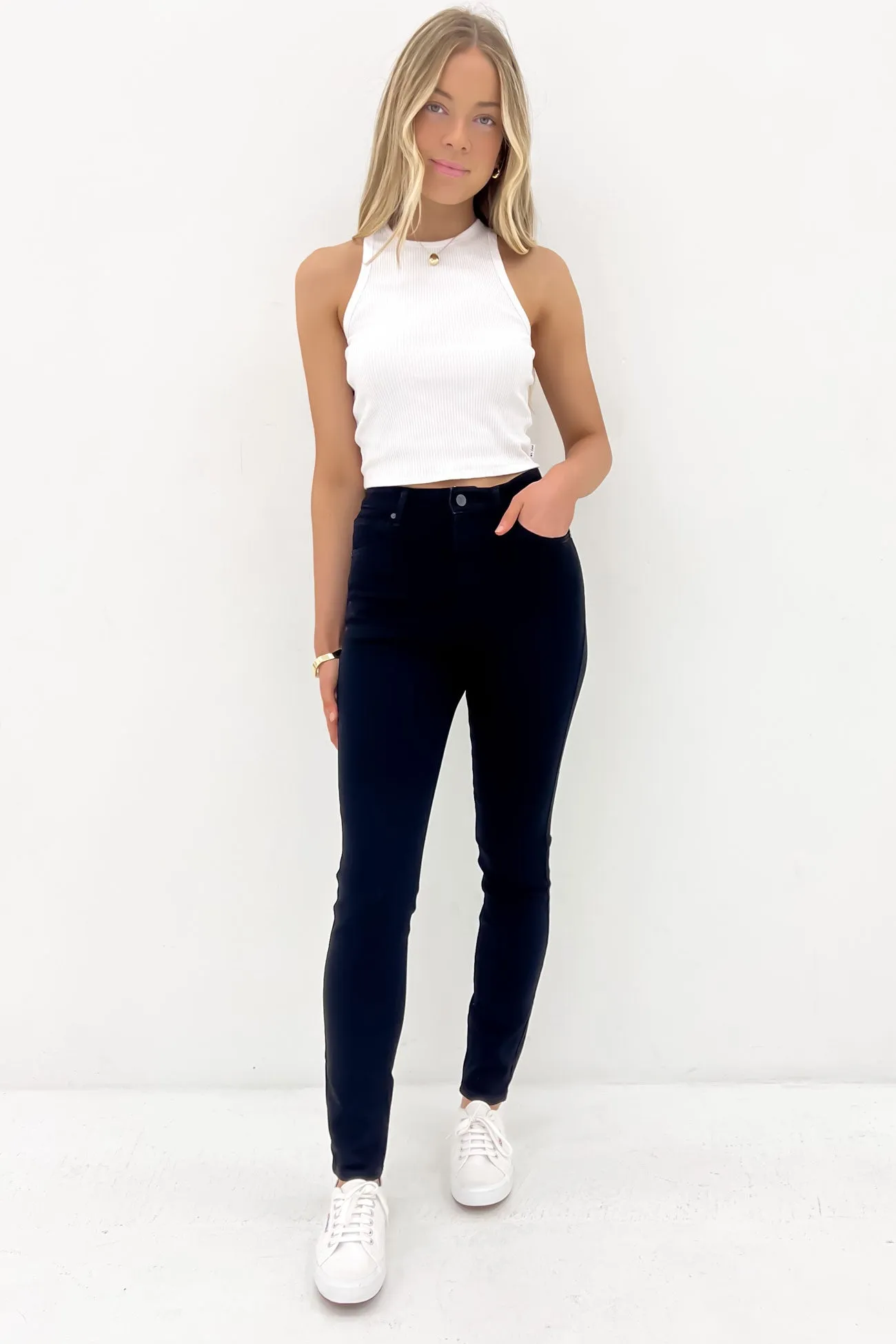 Outfit Ideas A 94 Skinny Jean Black Magic