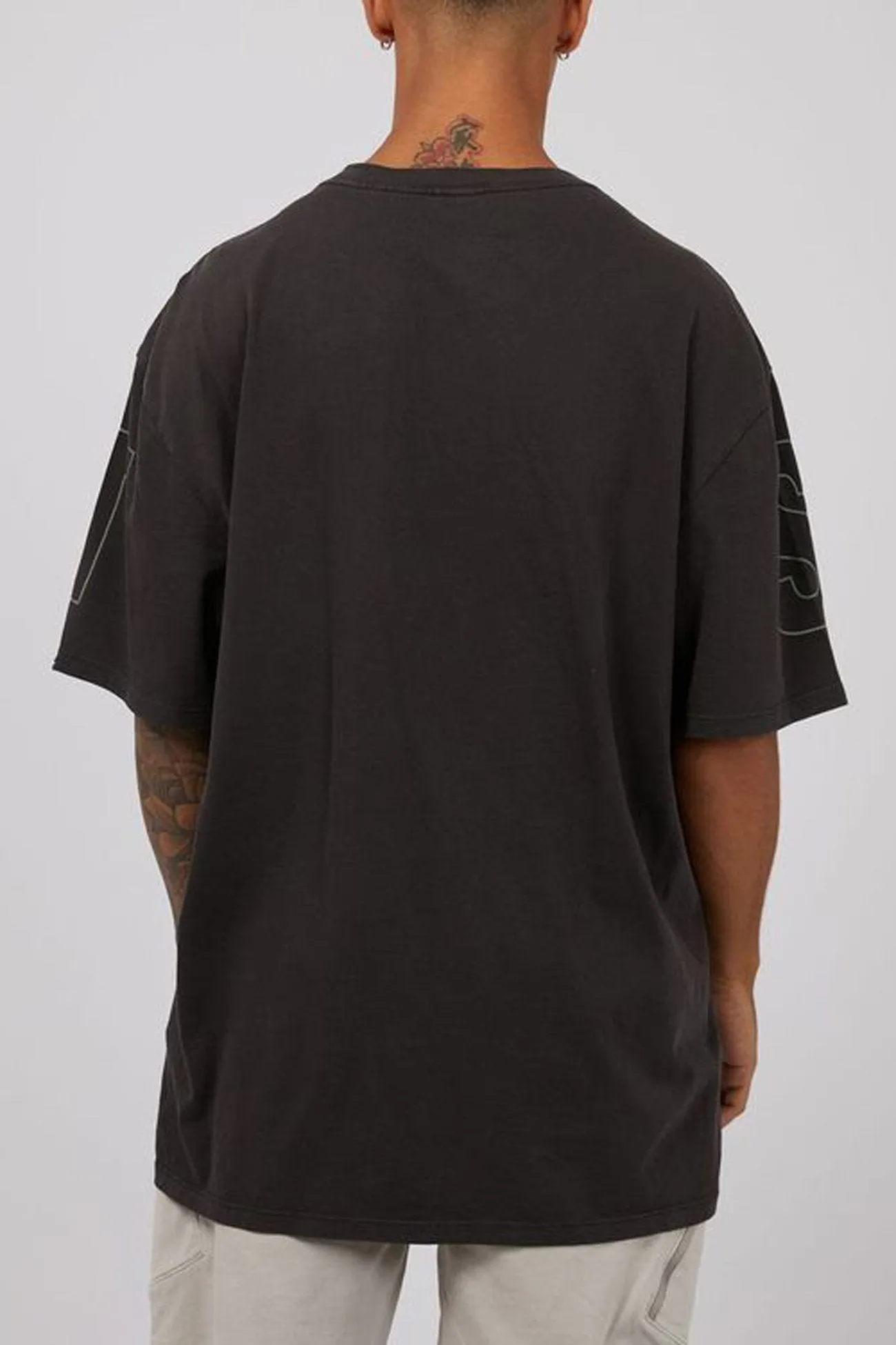 Riser Tee Washed Black Ruffled edges Functional Wear
