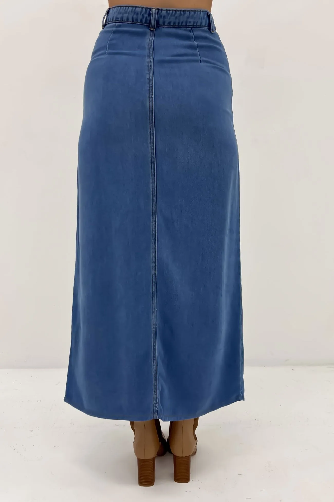 Material Innovation Kingsten Maxi Skirt Blue