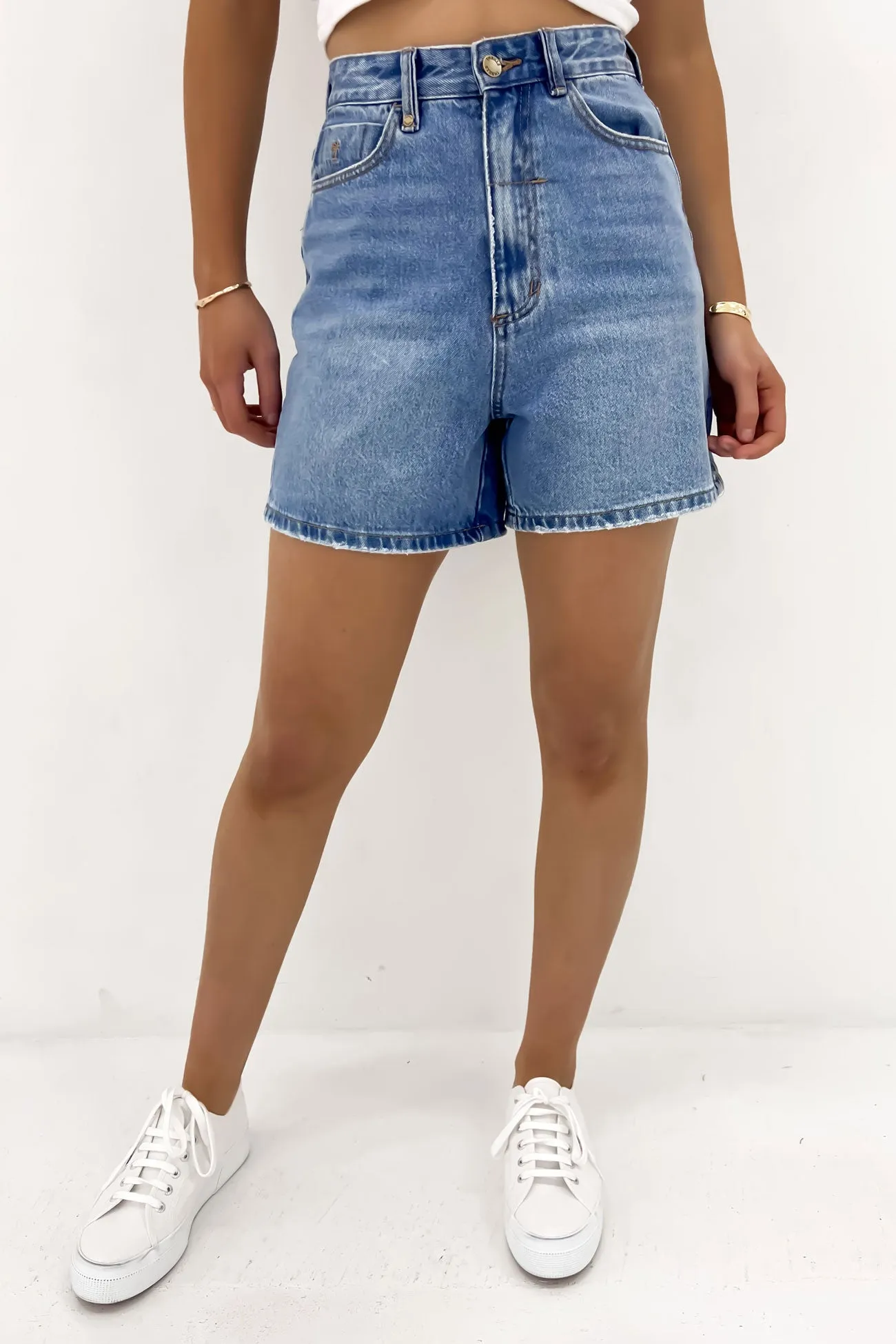 Koko Short Dark Dust Blue Linen blend Everyday Feel