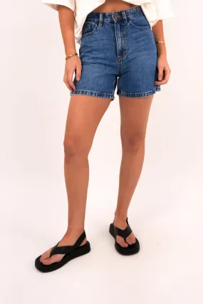 Travel Fit Koko Short Stoned Blues