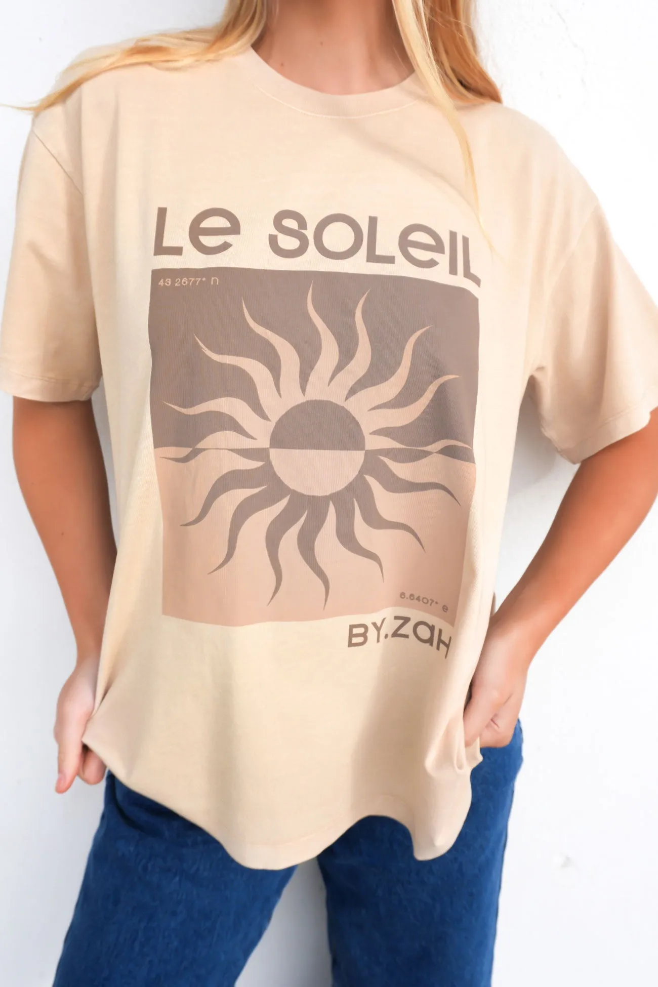 Le Soleil Tee Beige Simple and Light