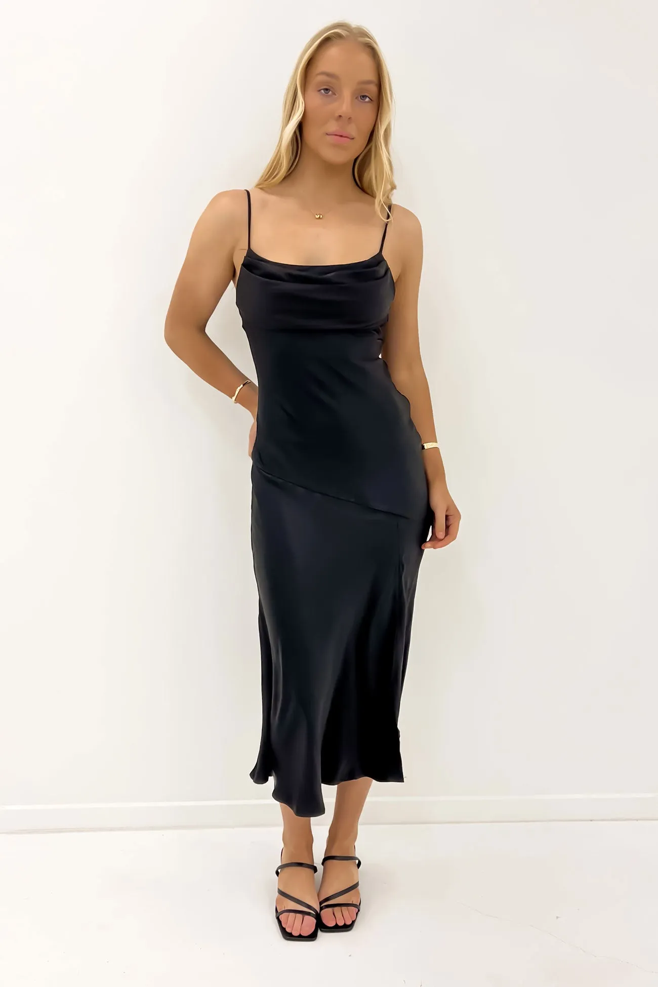 Edie Midi Dress Black Pure Elegance Sharp Fit