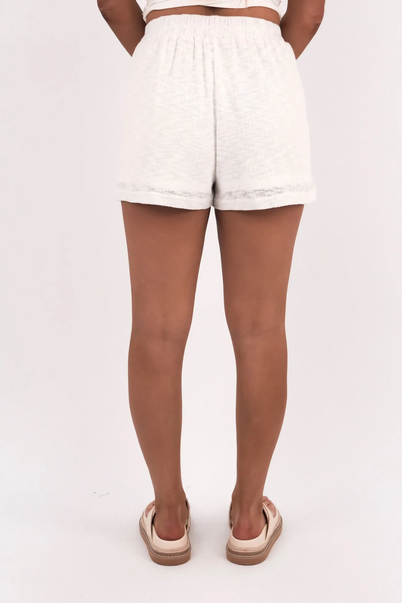 Leonie Short White quick-drying Minimalist Style