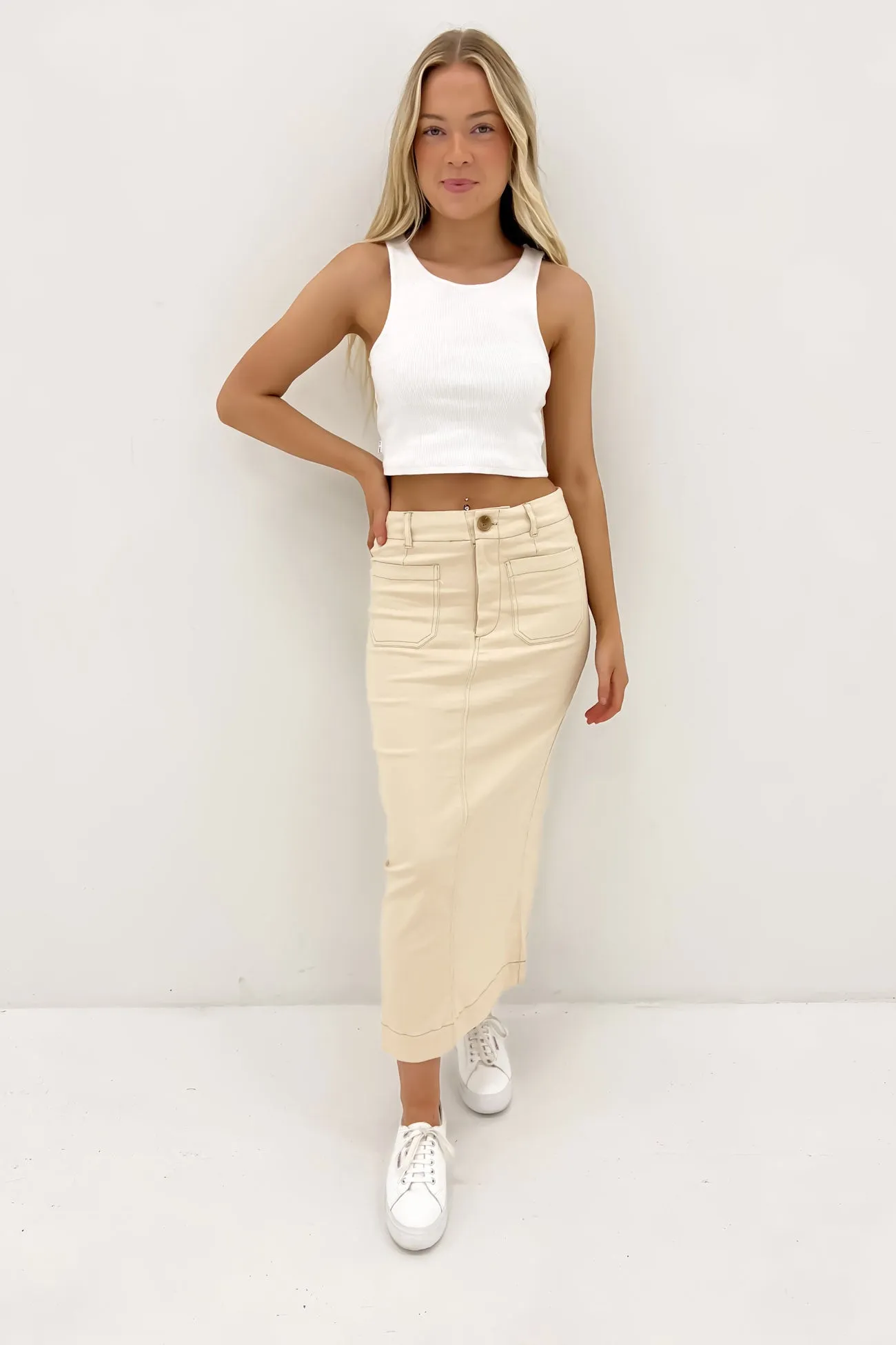 Must Have Feature Lindsey Midi Skirt Beige