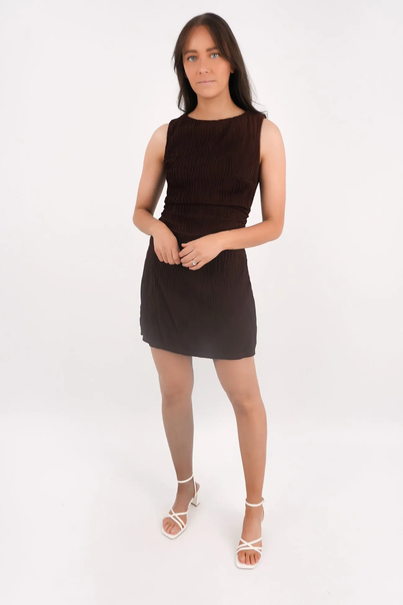 Effortless weekend dress Simplistic Mood Chalsey Mini Dress Chocolate