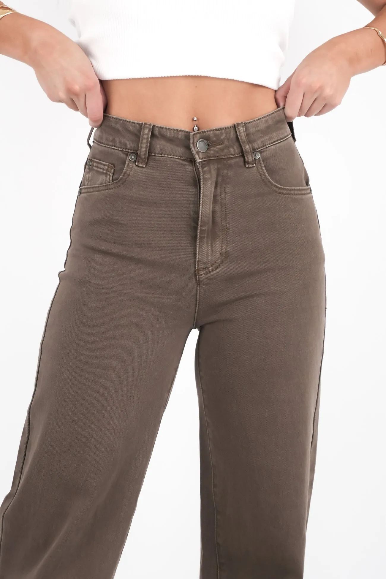 Winter Warmth Festival Outfit Outdoor Adventure Jacqui Wide Leg Jean Cocoa