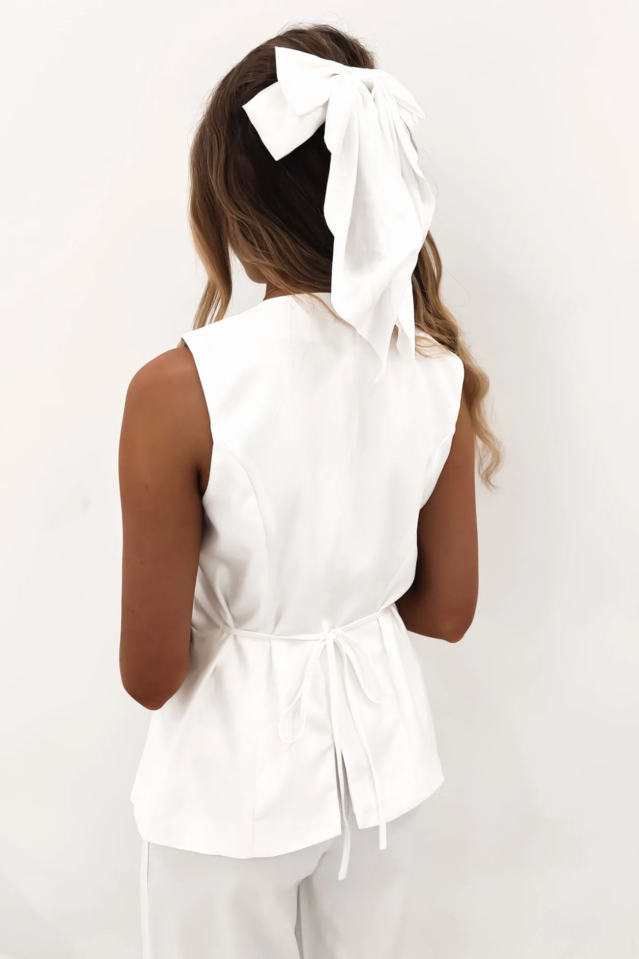 Lucas Vest Chalk Recycled Material Composition silk material