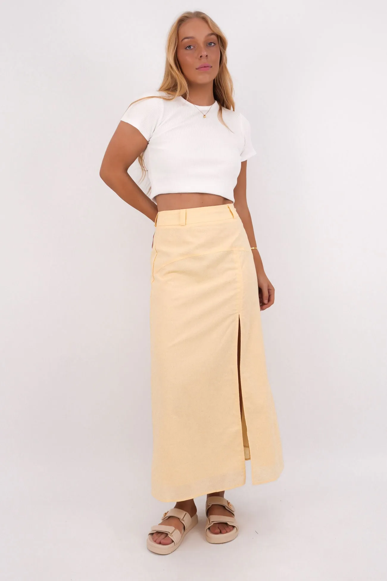 Outdoor Gathering Simple Layer Alessa Linen Maxi Skirt Yellow